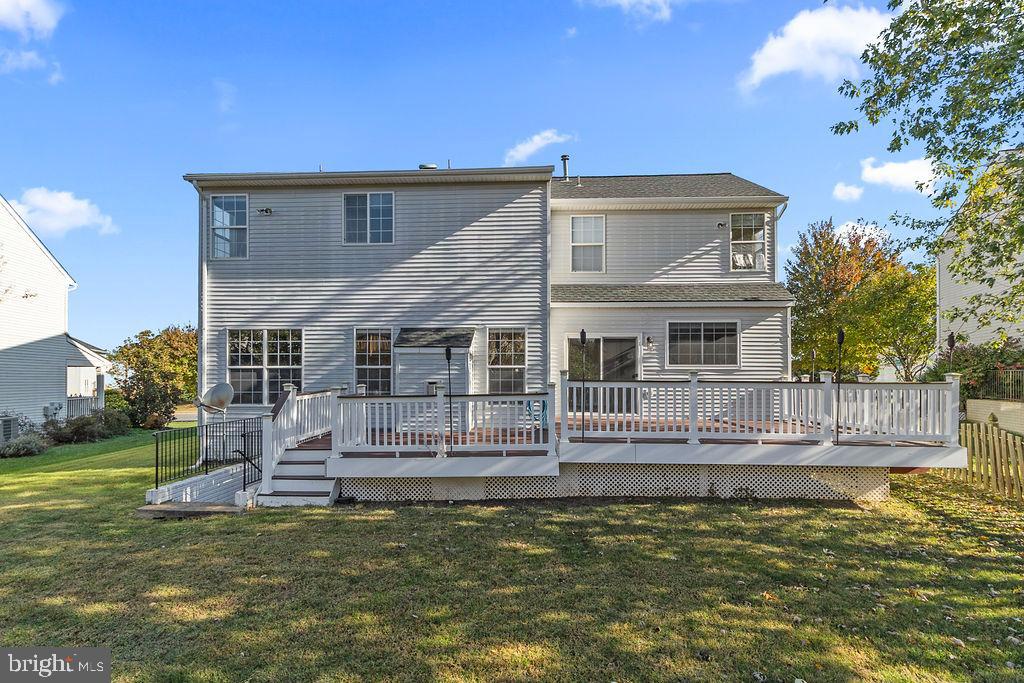 THE VILLAGES AT BRISTOL - Residential Lease