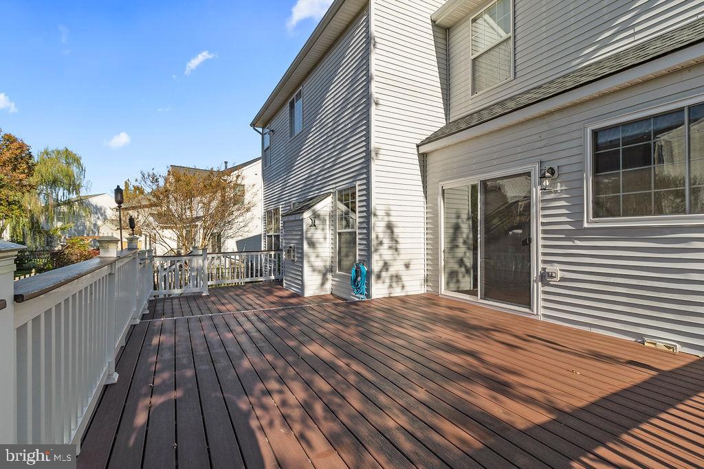 THE VILLAGES AT BRISTOL - Residential Lease