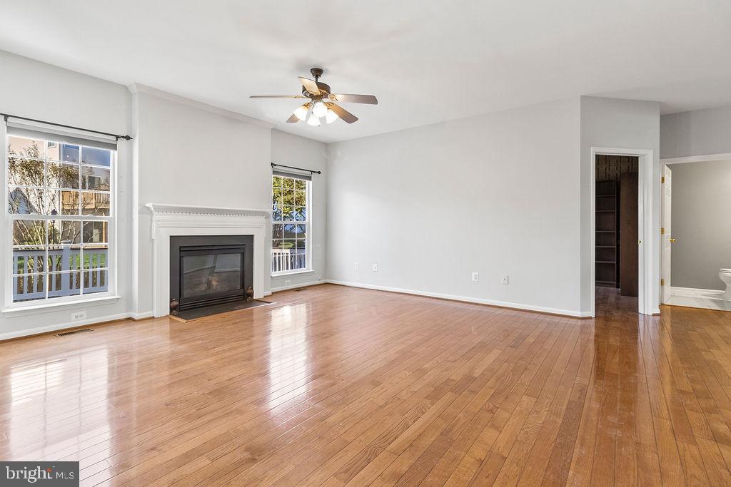 THE VILLAGES AT BRISTOL - Residential Lease