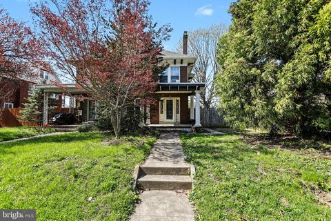 603 COUNTRY CLUB ROAD YORK PA 17403