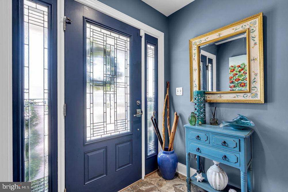 21 W MAGNOLIA AVENUE