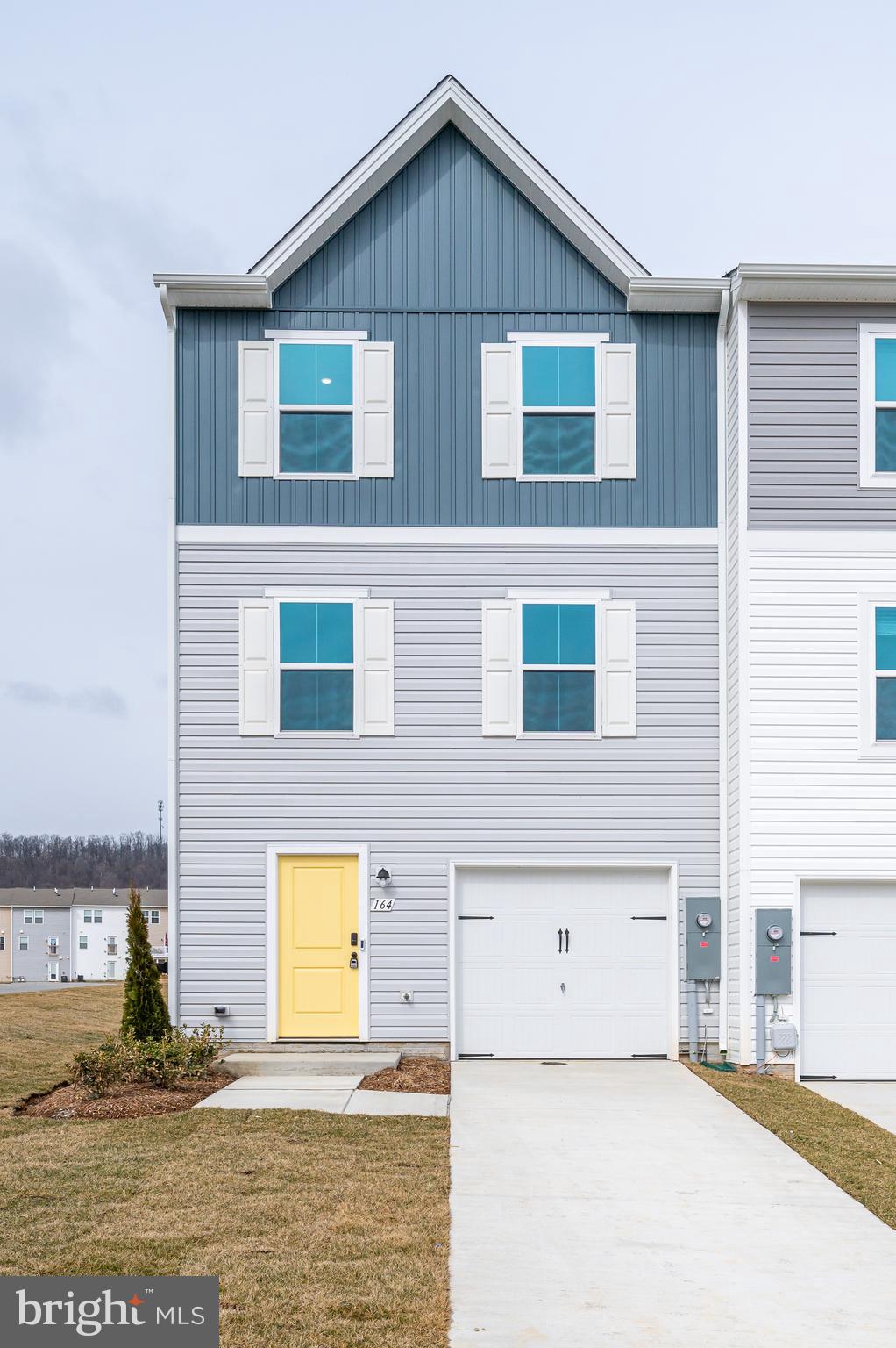 DILLON FARM - Residential