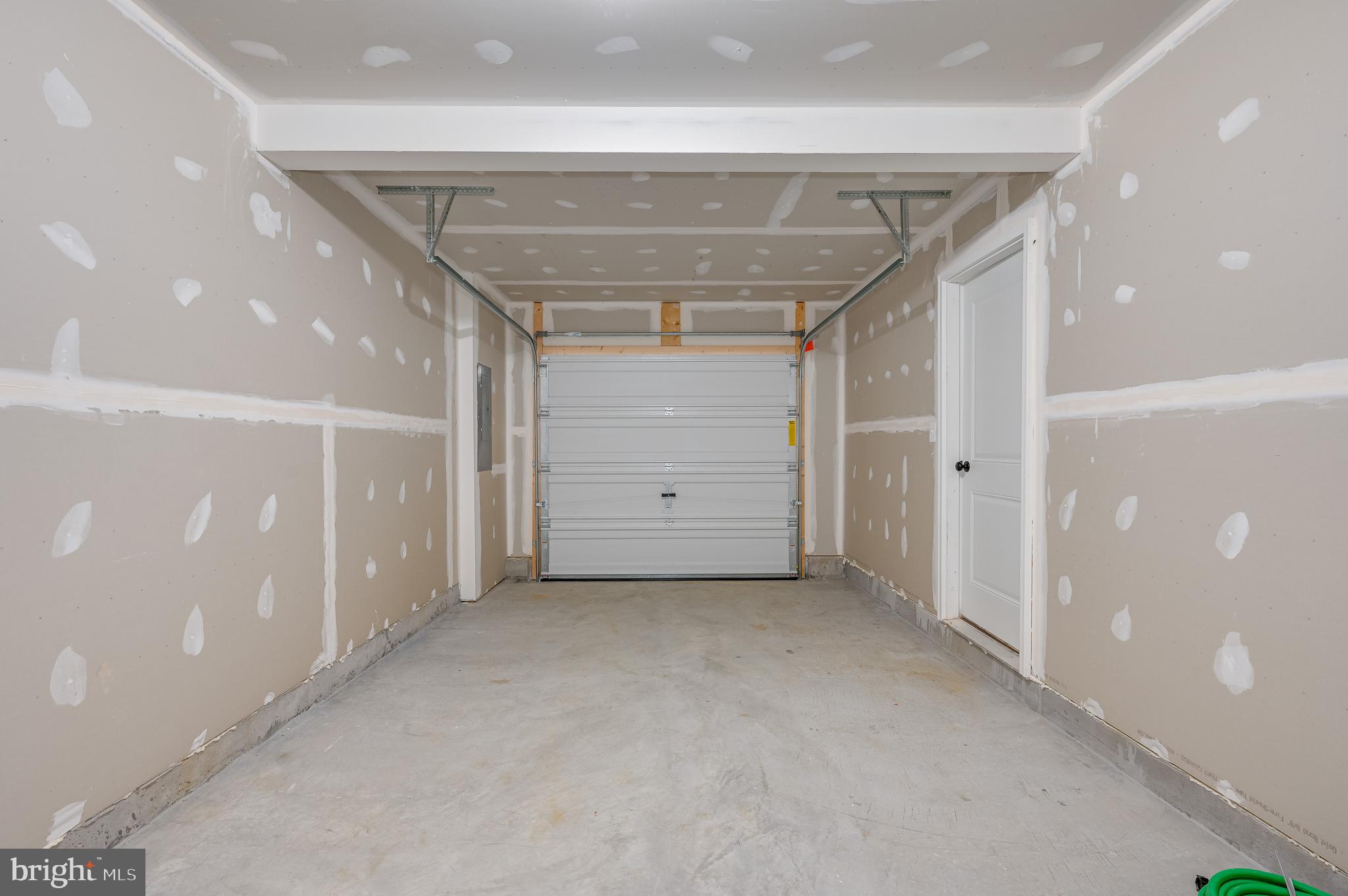 DILLON FARM - Residential