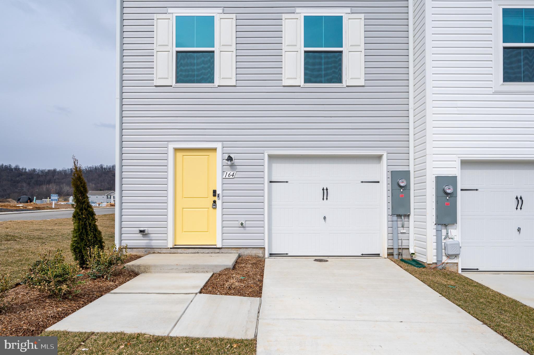 DILLON FARM - Residential