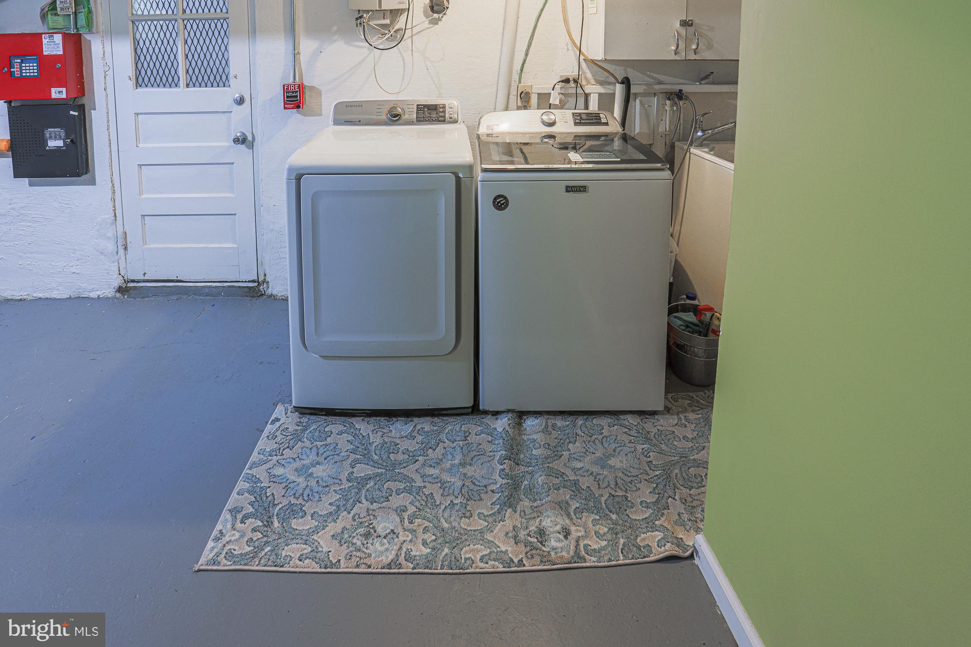 PIKESVILLE - Residential