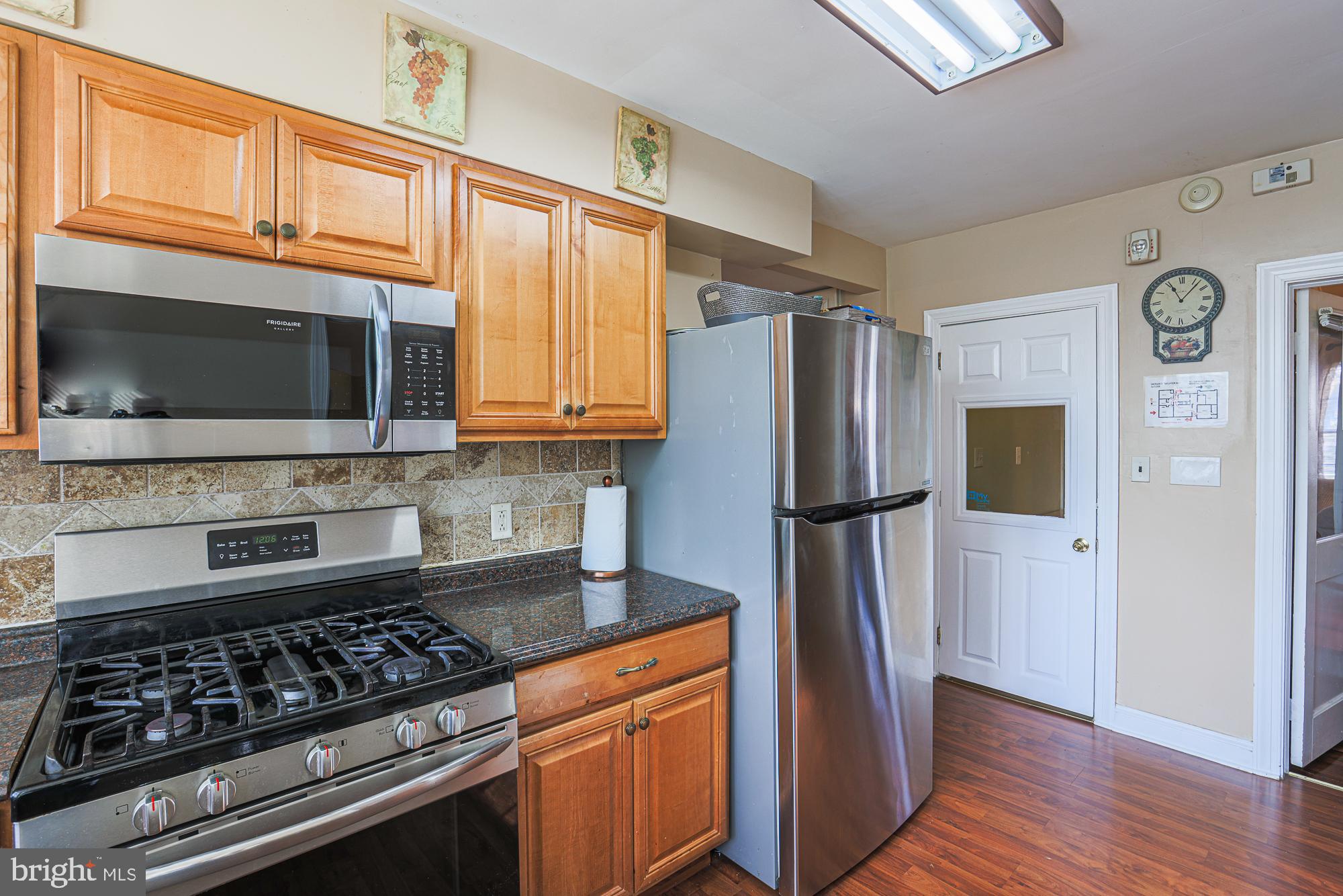 PIKESVILLE - Residential