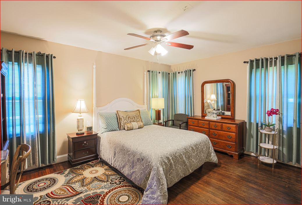 PIKESVILLE - Residential