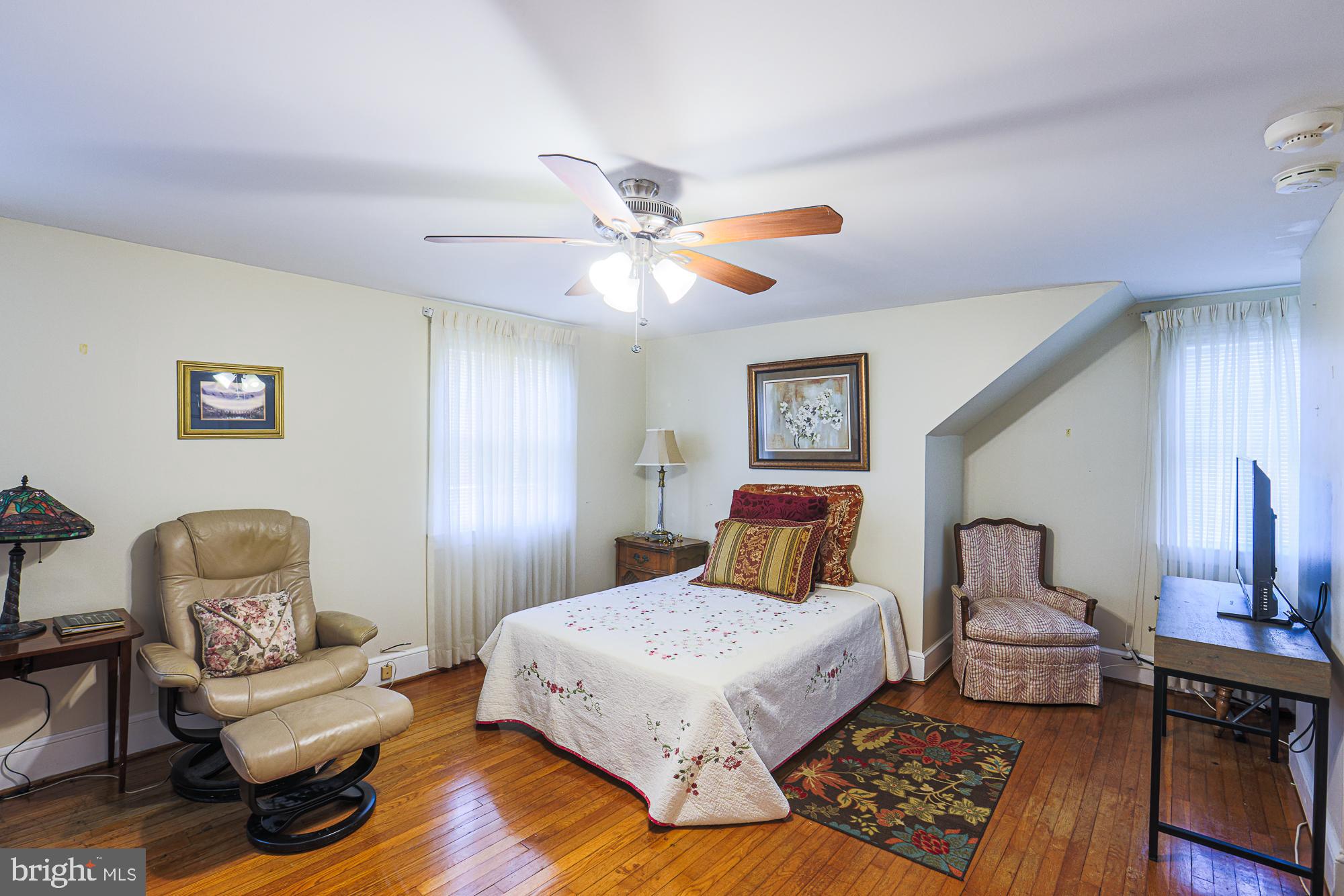 PIKESVILLE - Residential