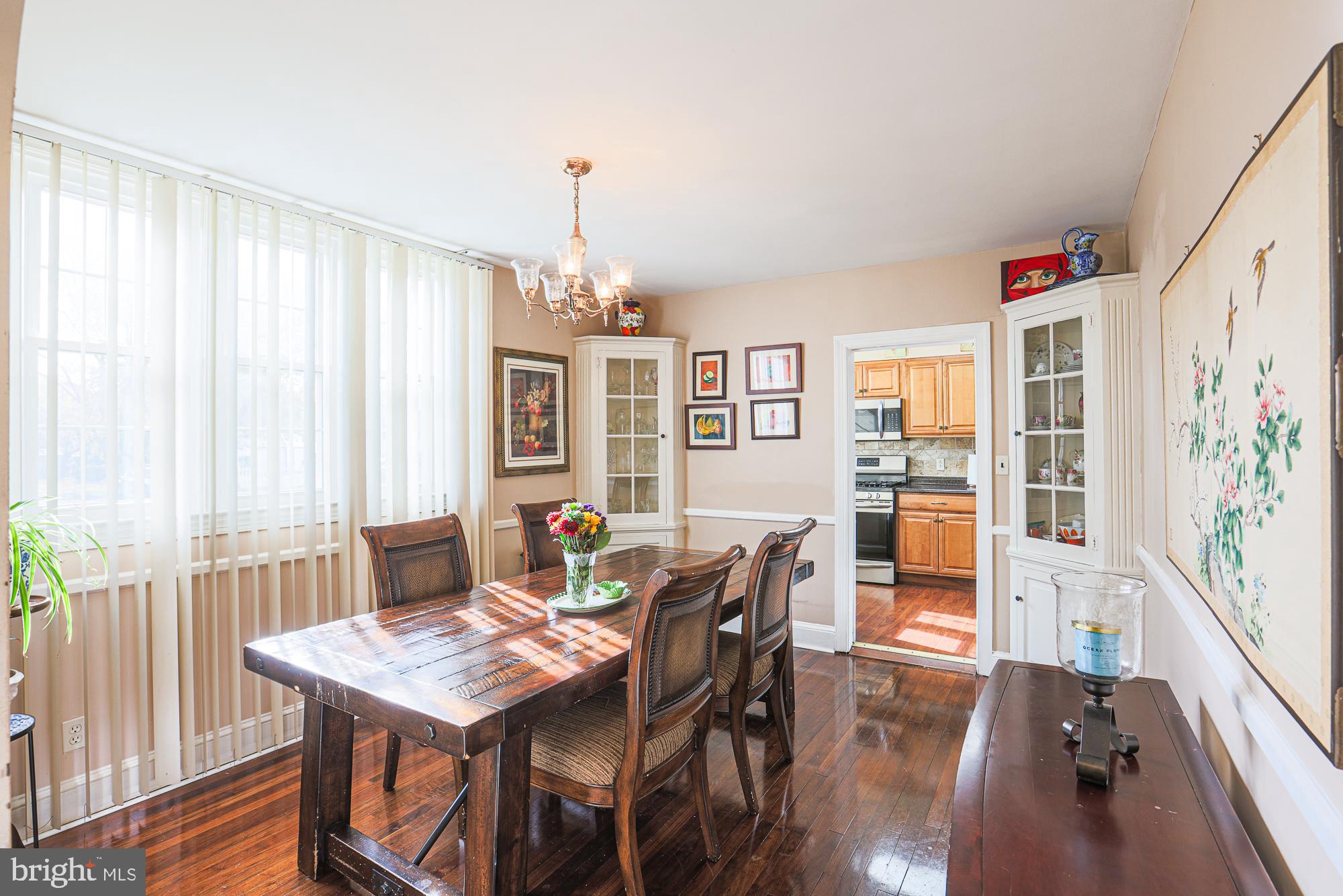 PIKESVILLE - Residential