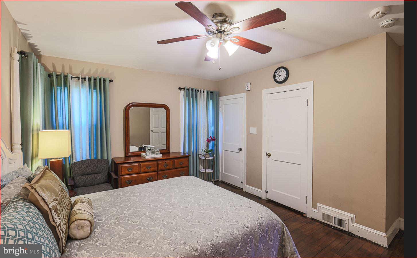 PIKESVILLE - Residential