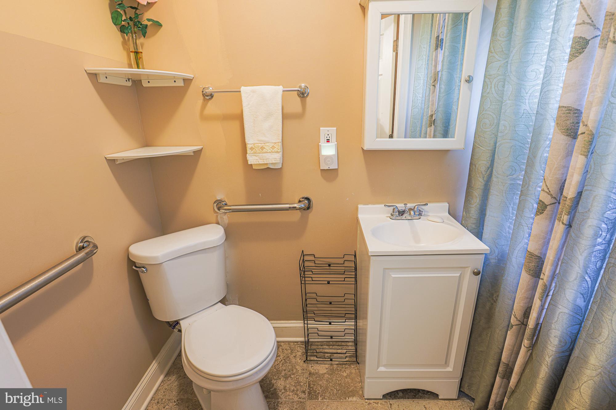 PIKESVILLE - Residential