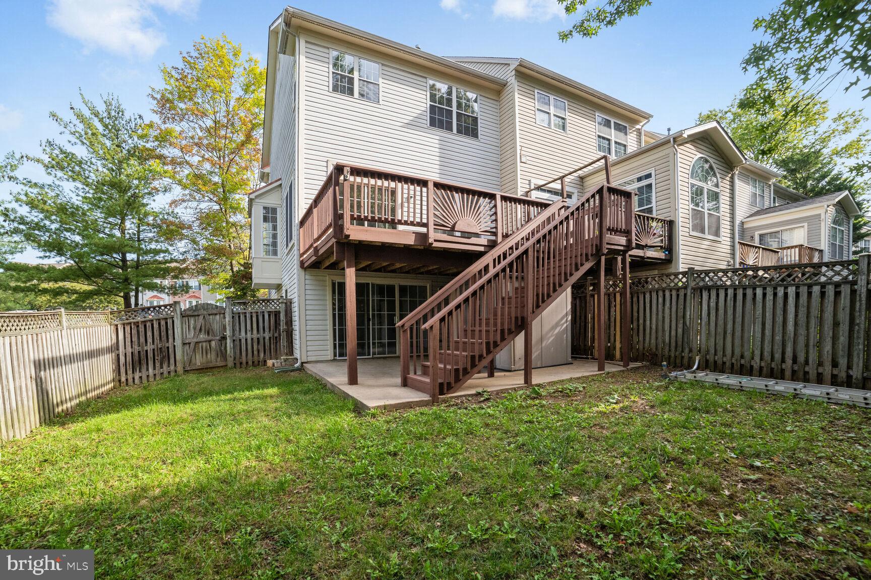 TUSCARORA KNOLLS - Residential