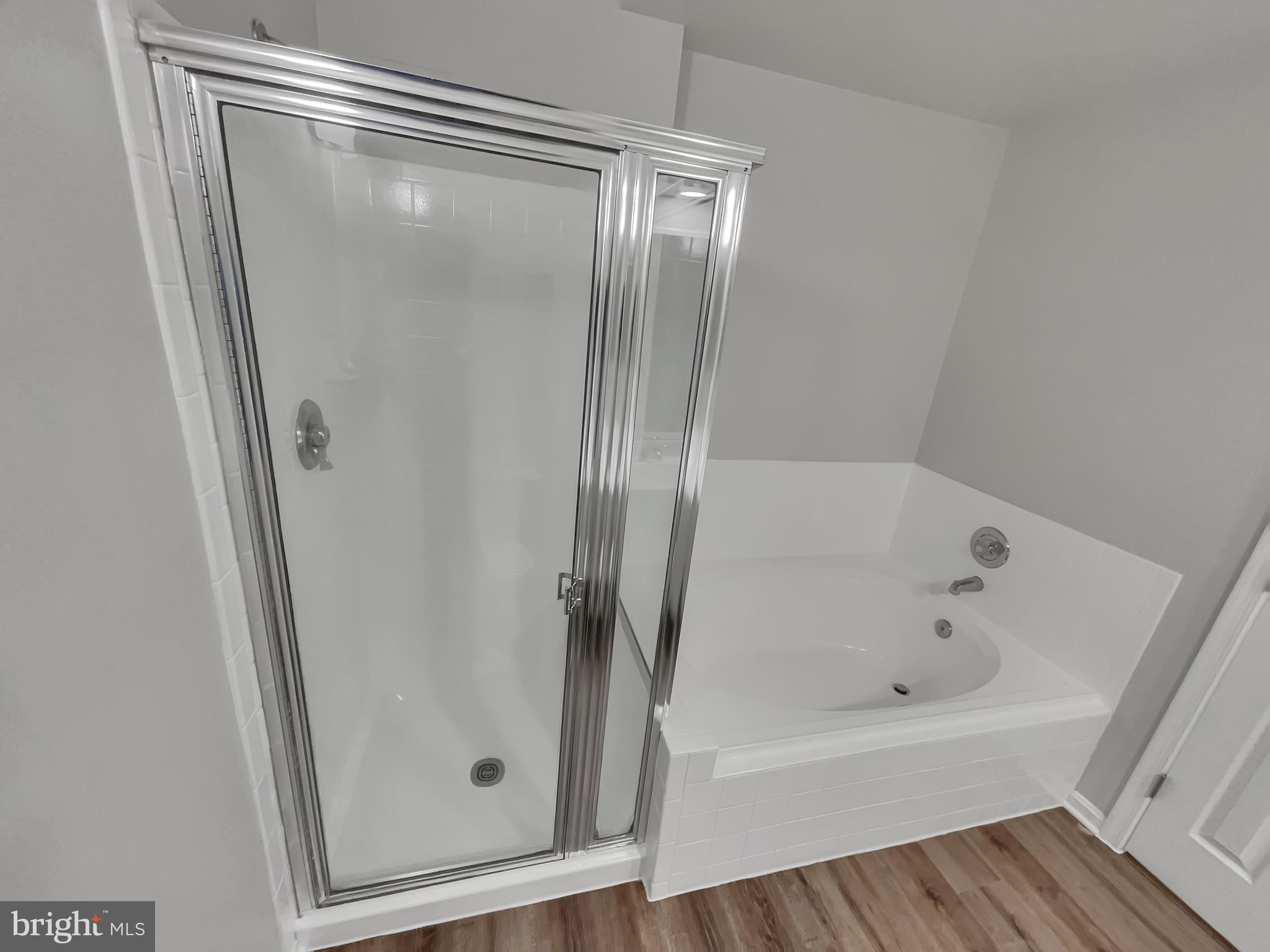 STRATFORD PLACE AT KINGS - Residential