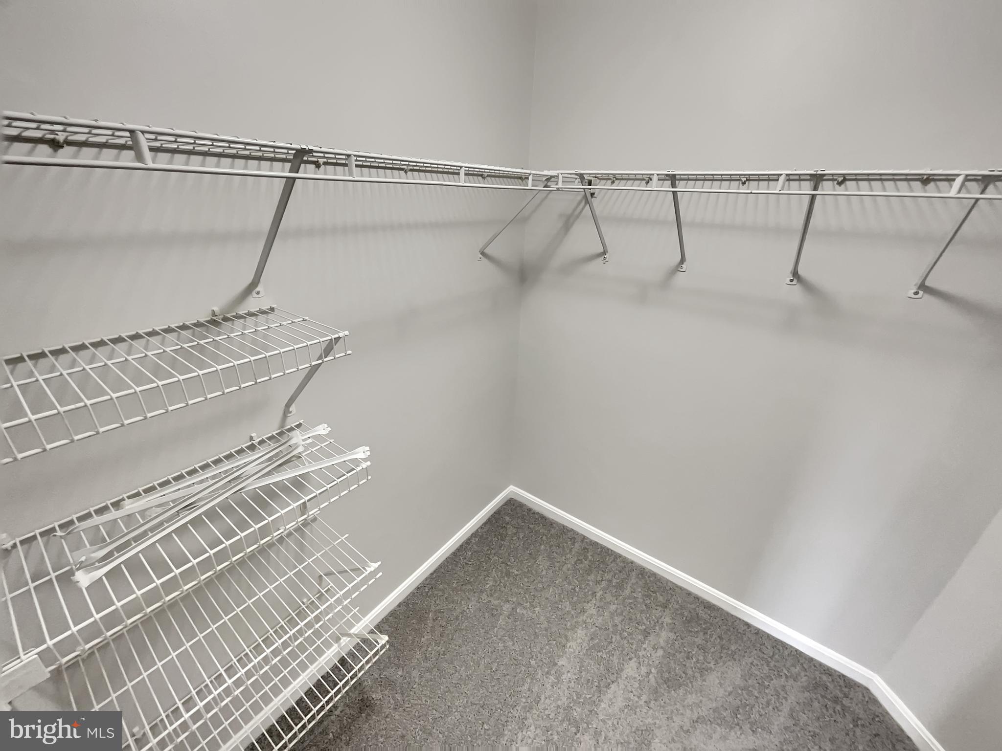 STRATFORD PLACE AT KINGS - Residential