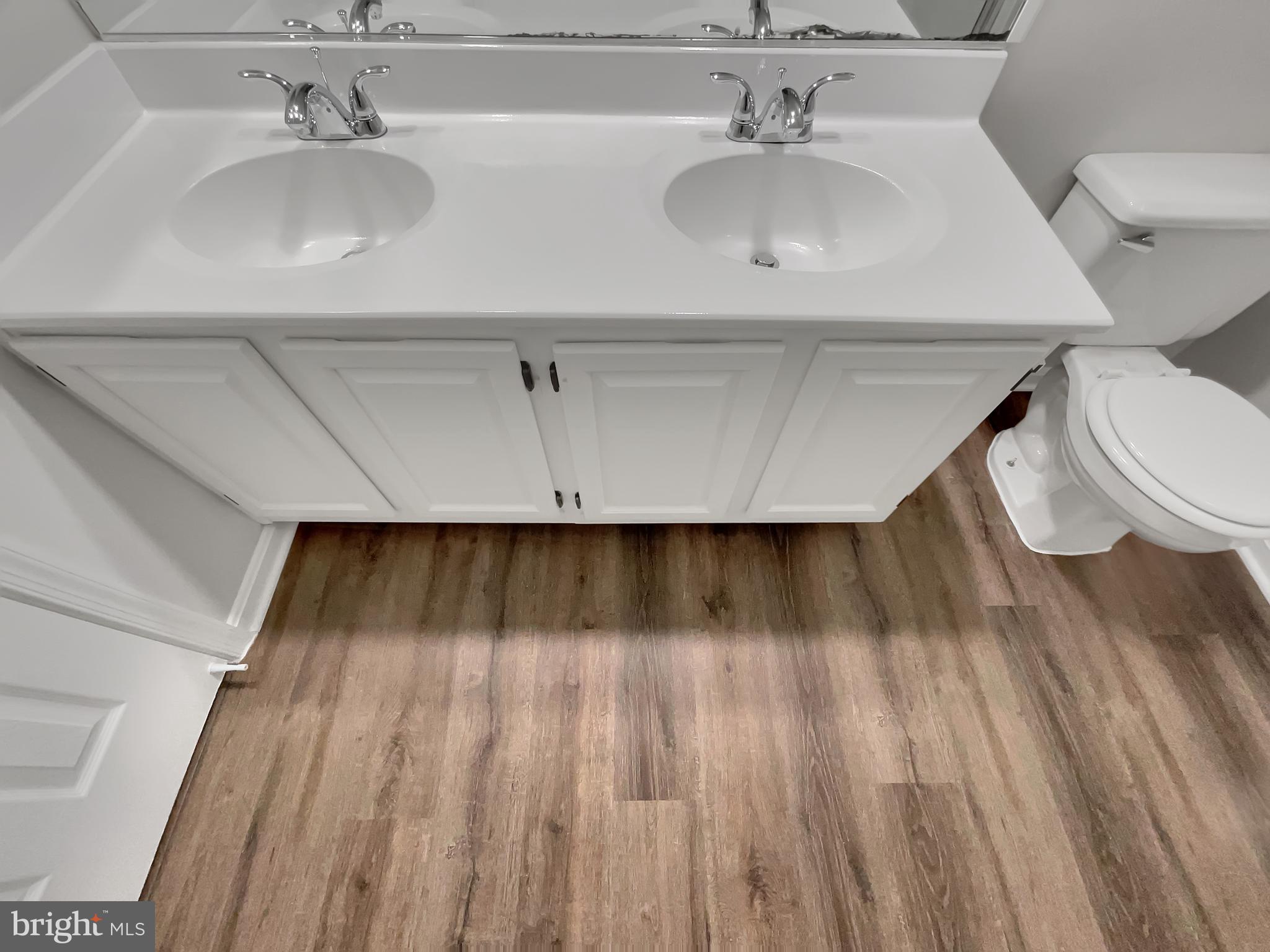 STRATFORD PLACE AT KINGS - Residential