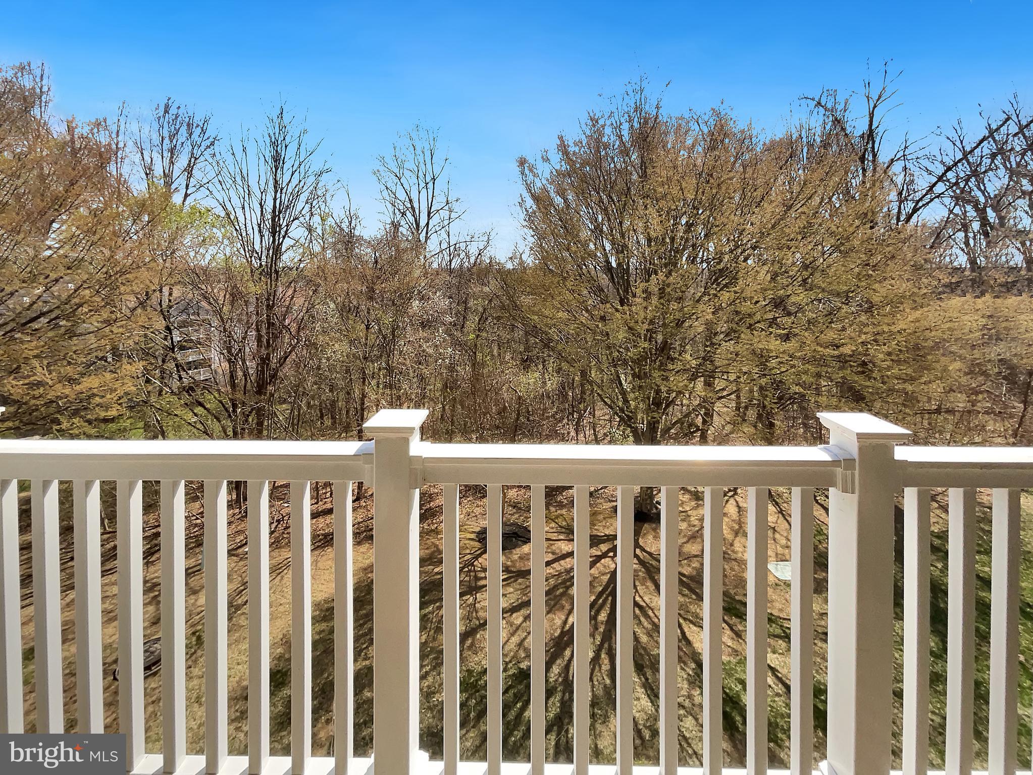 STRATFORD PLACE AT KINGS - Residential