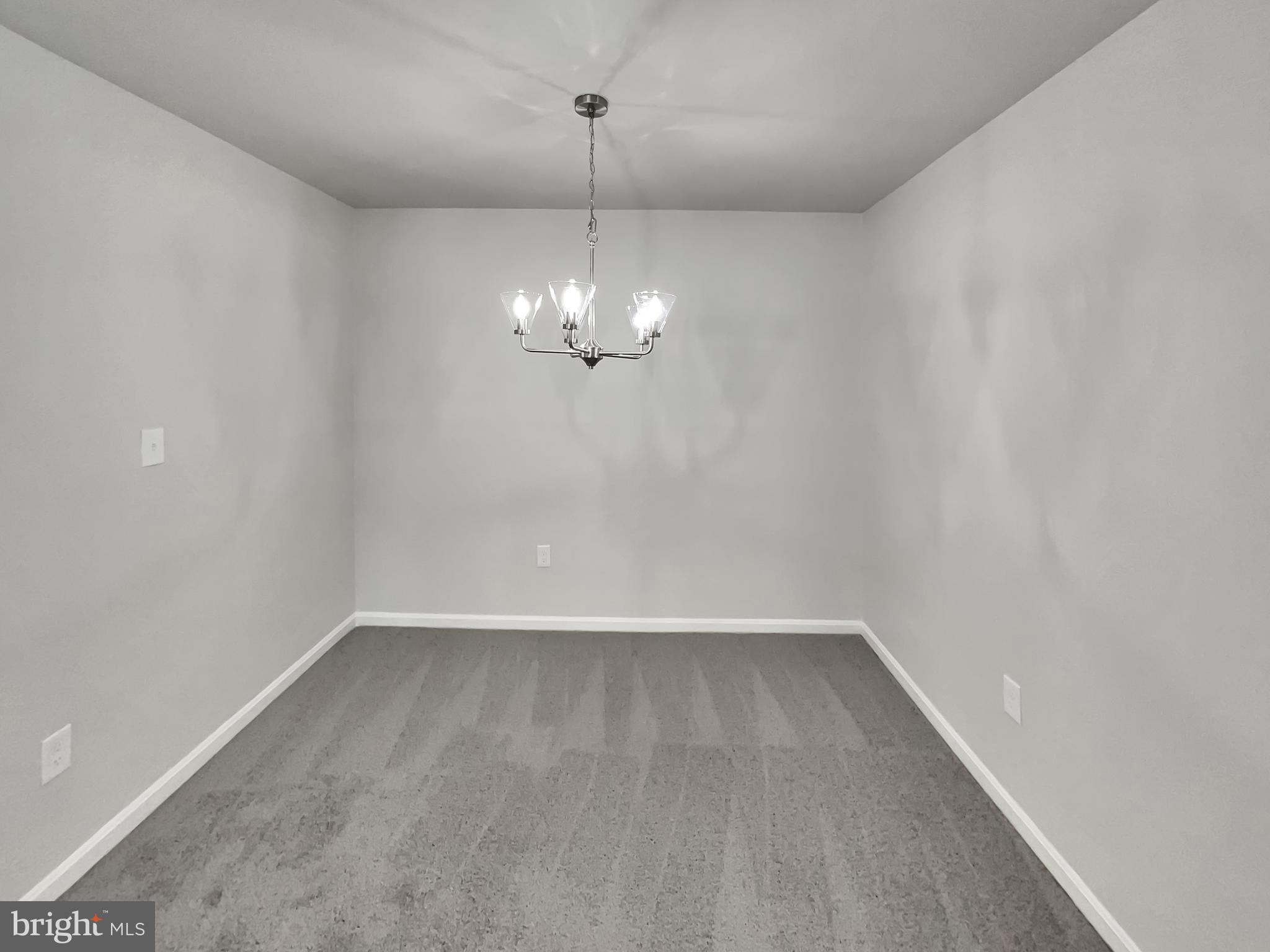 STRATFORD PLACE AT KINGS - Residential