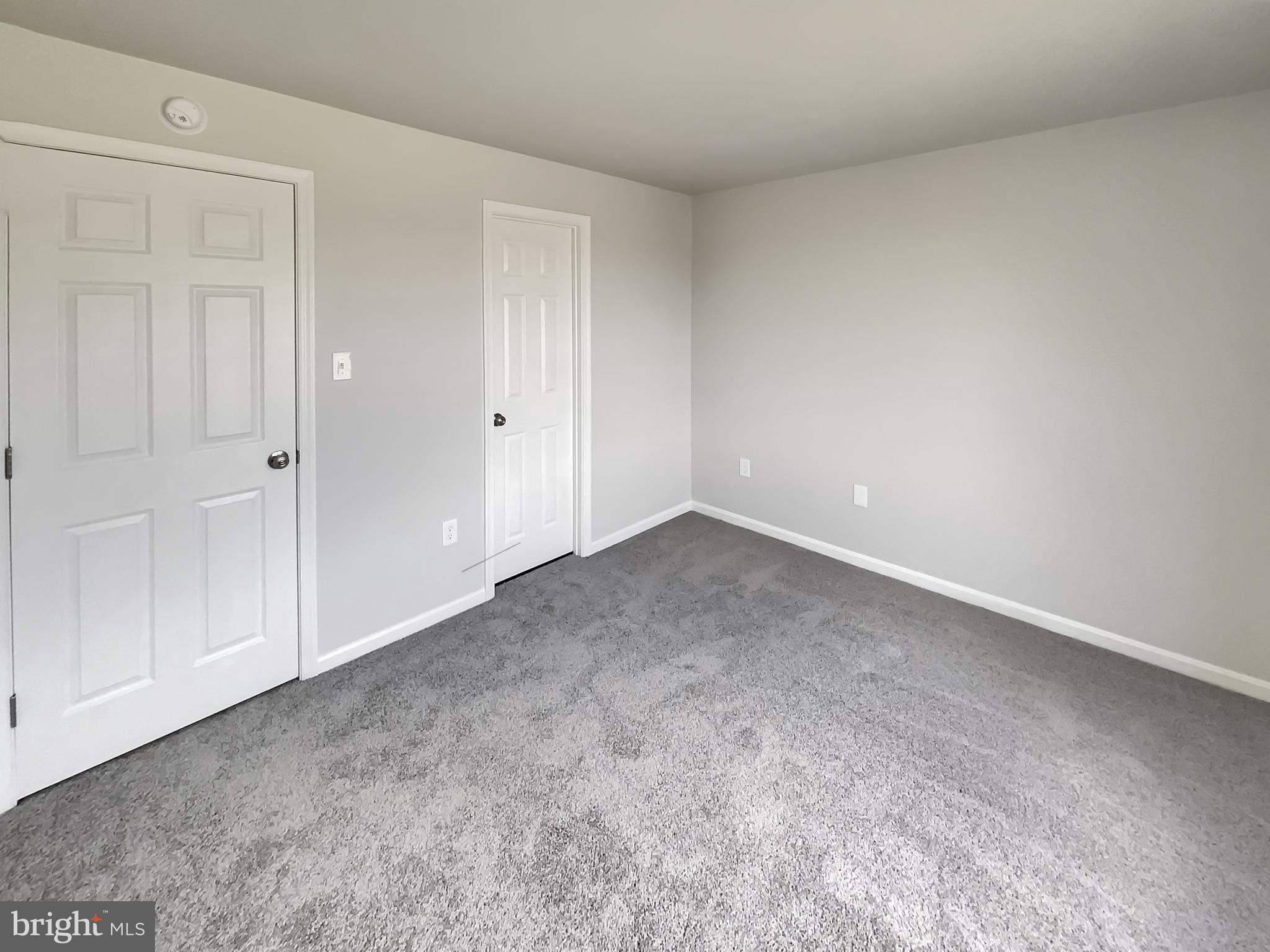 STRATFORD PLACE AT KINGS - Residential