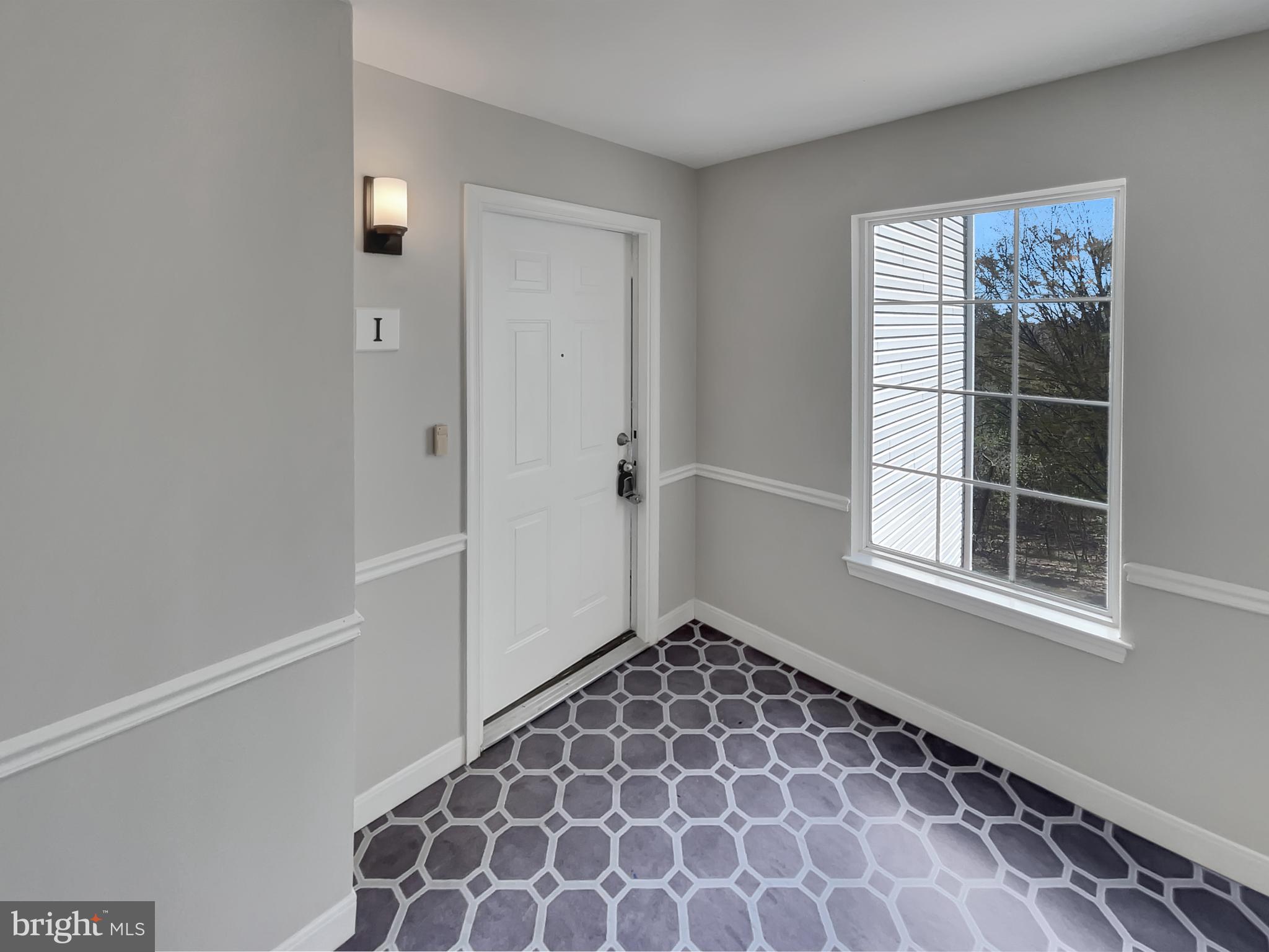 STRATFORD PLACE AT KINGS - Residential