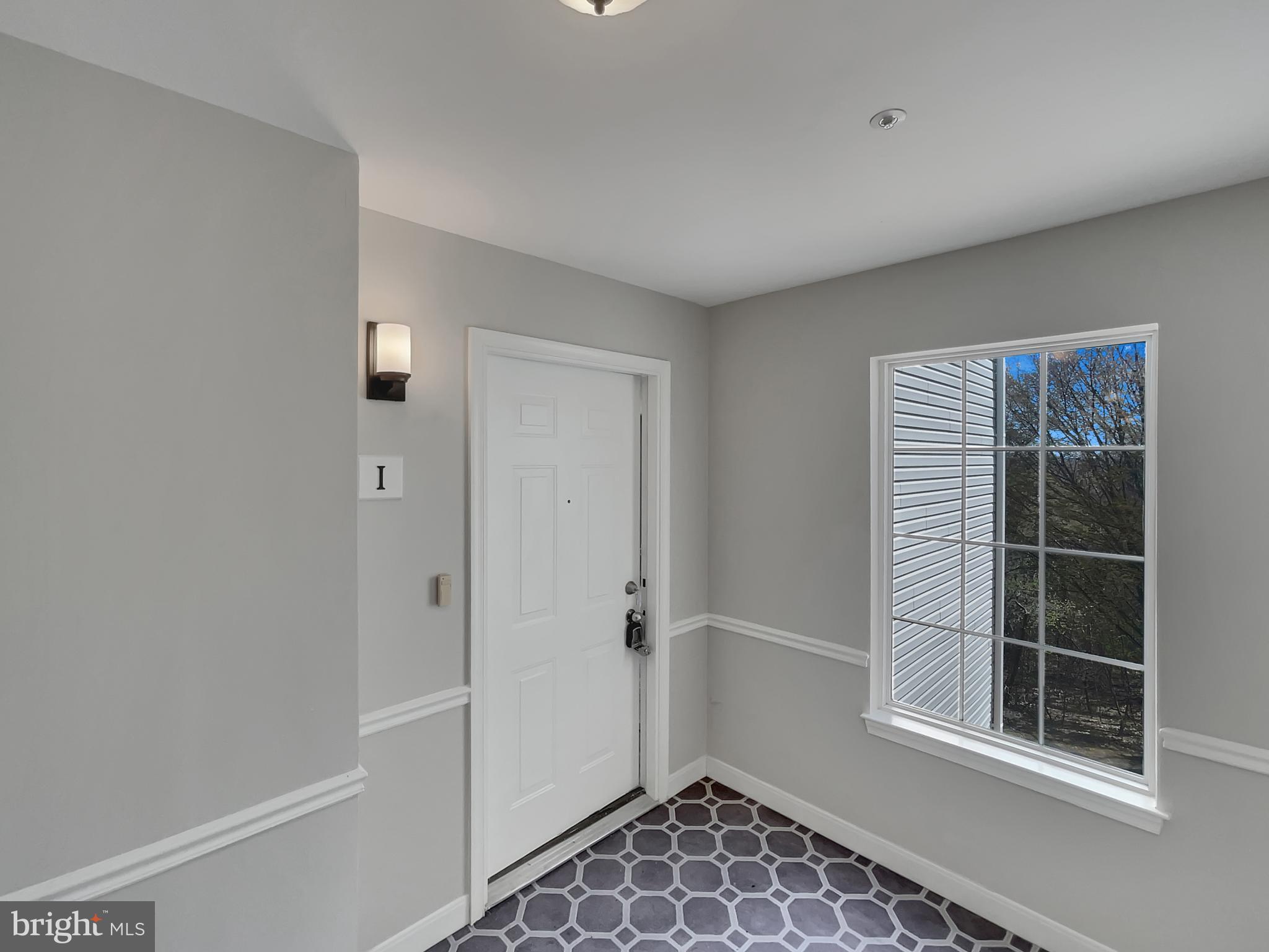 STRATFORD PLACE AT KINGS - Residential