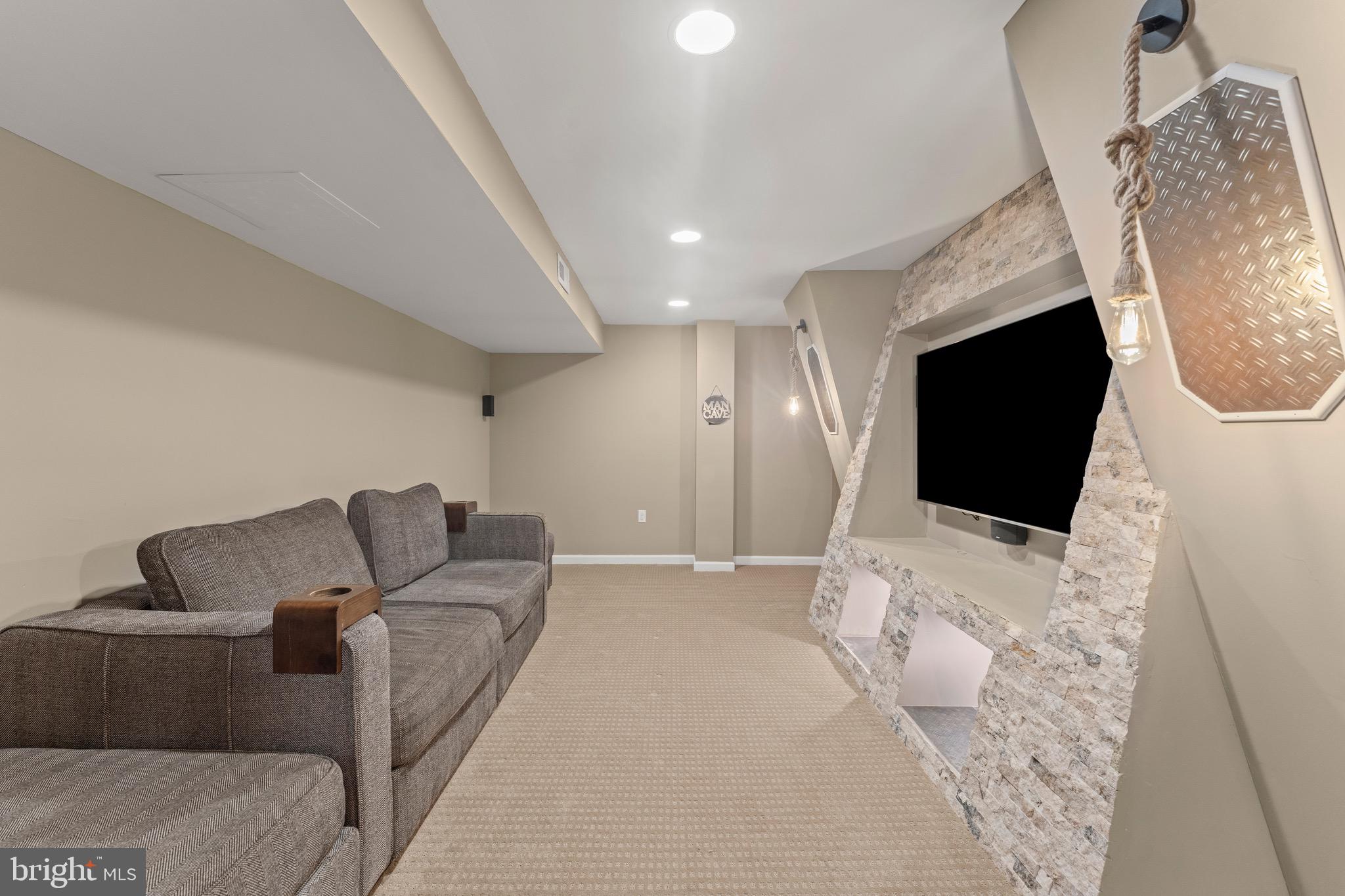 GLEN ALLEN - Residential