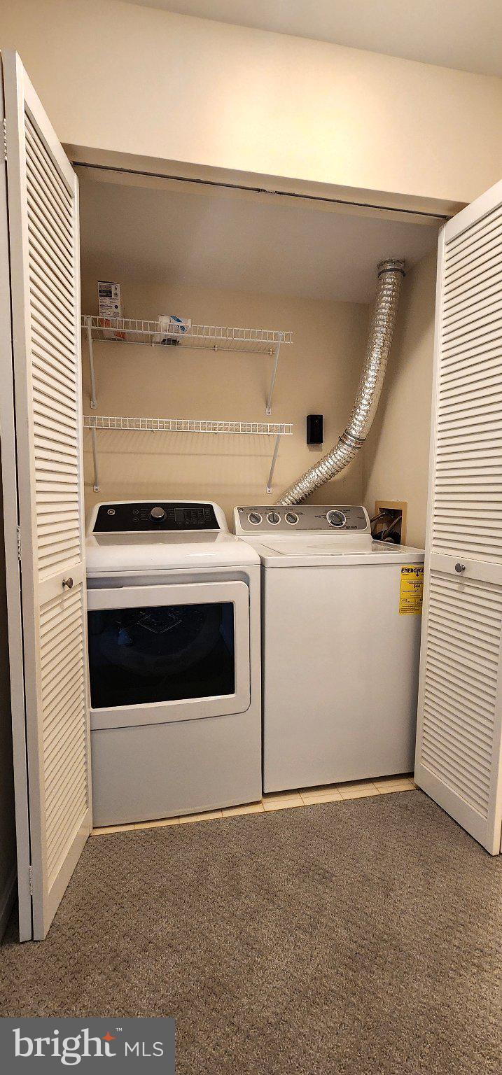 PONDS AT CENTREVILLE - Residential