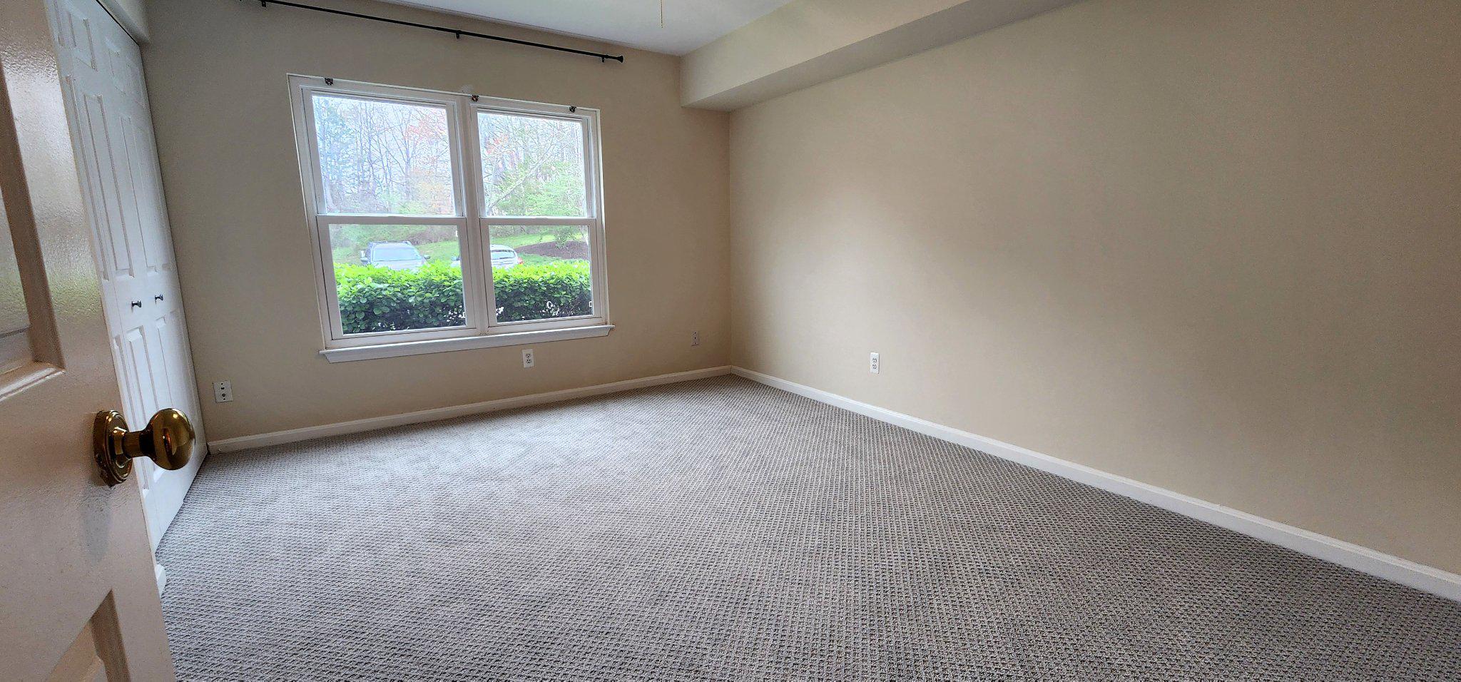 PONDS AT CENTREVILLE - Residential