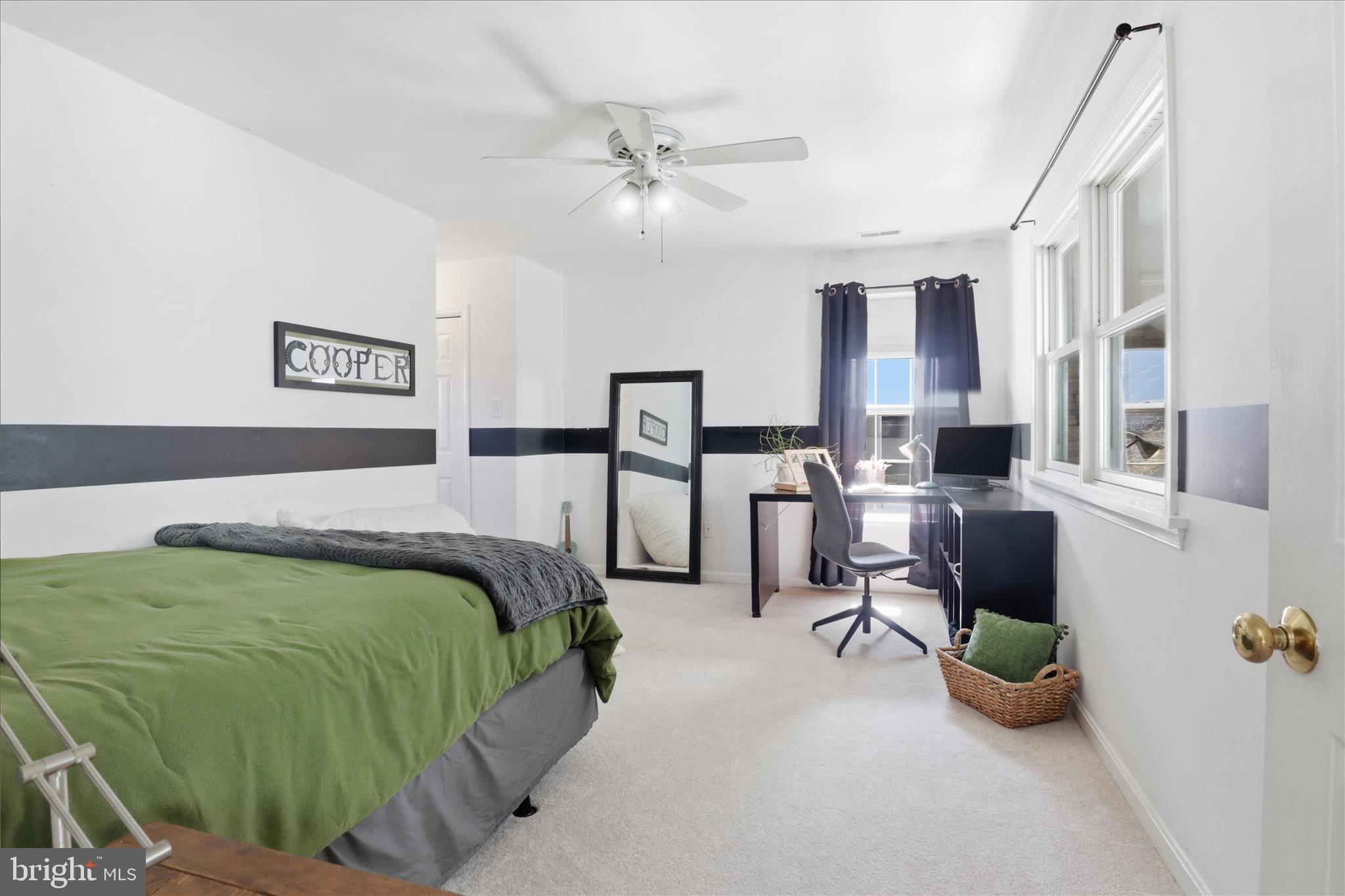 SOUTH RUN OAKS - Residential