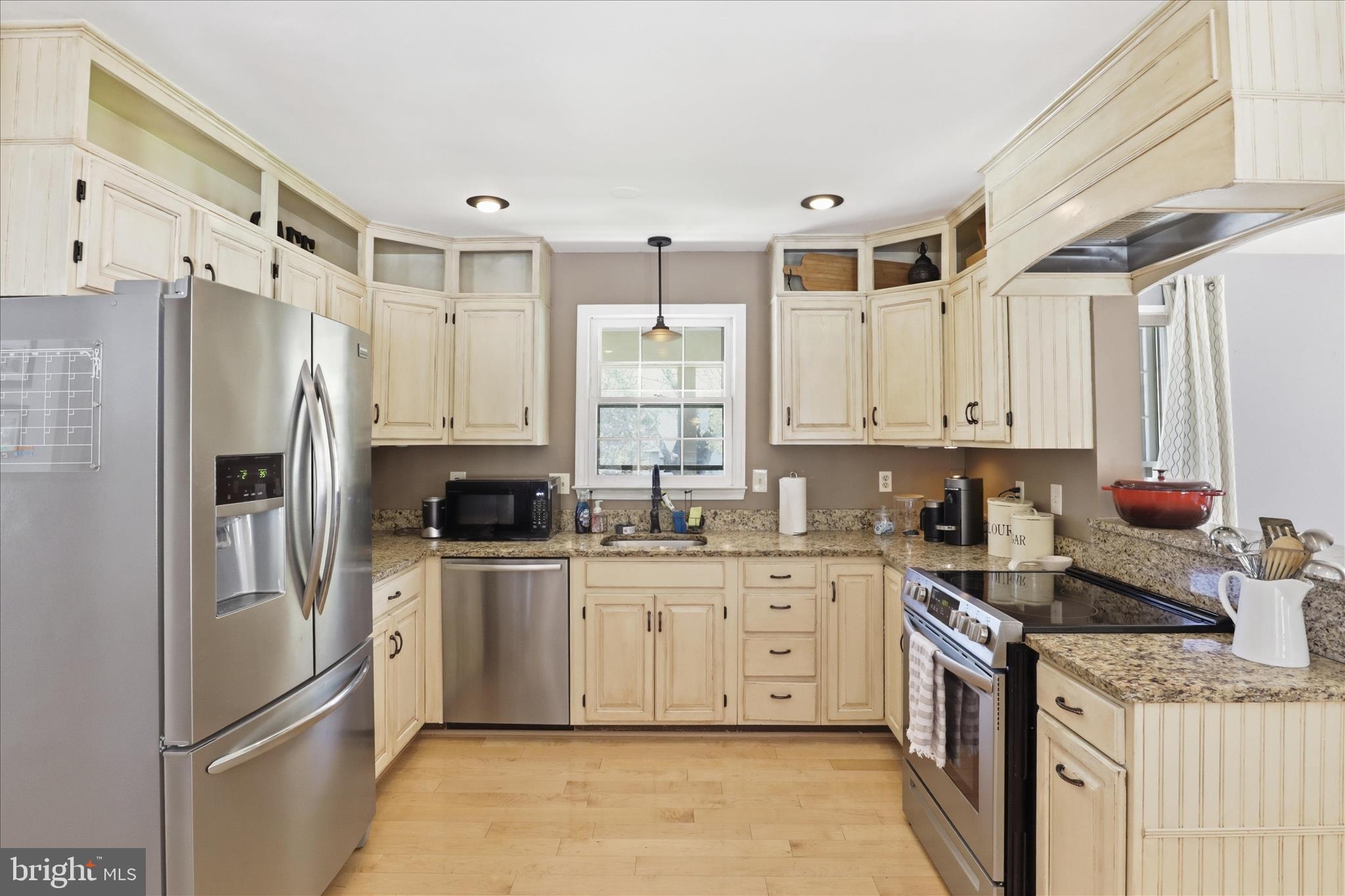 SOUTH RUN OAKS - Residential