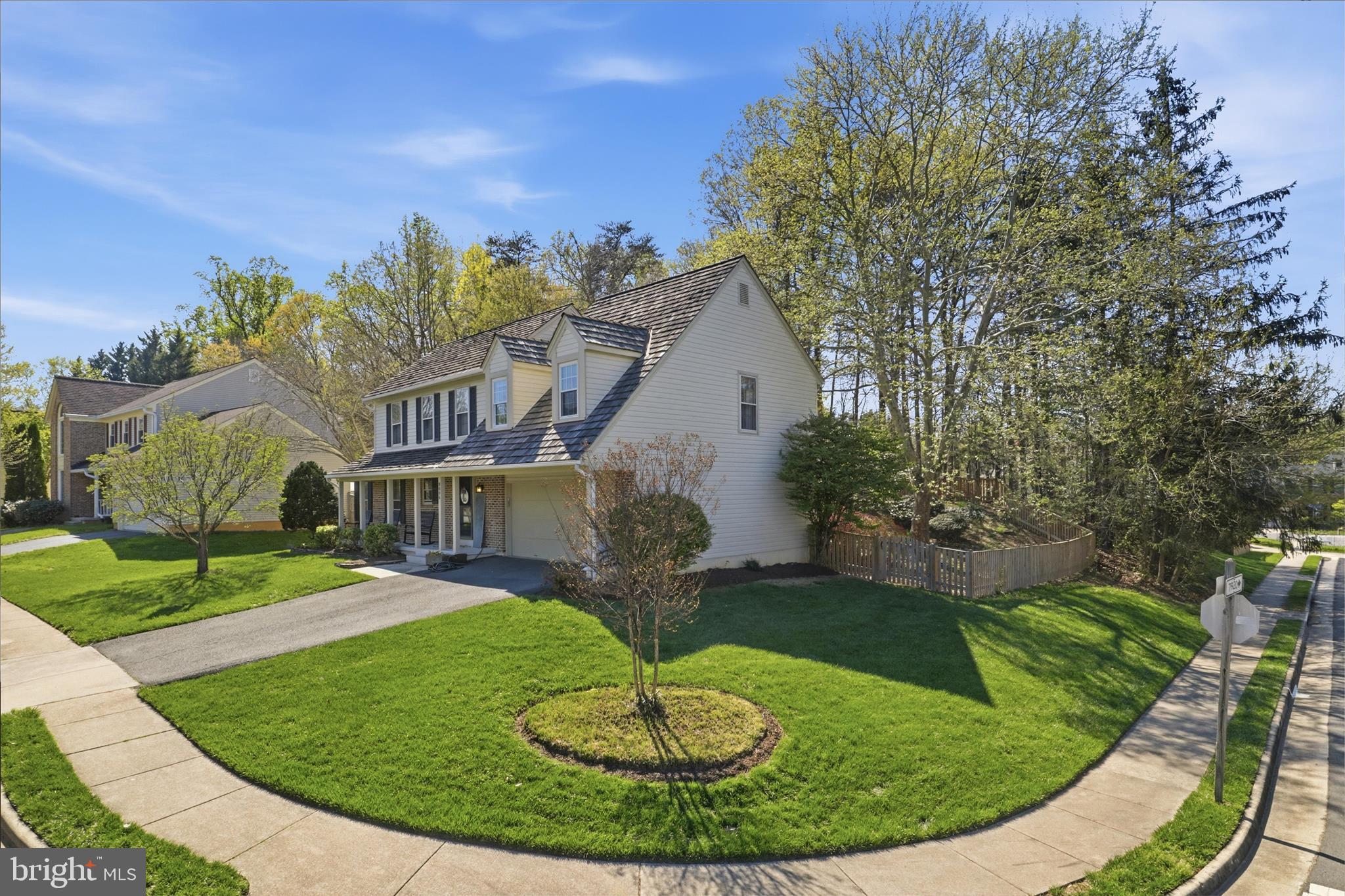 SOUTH RUN OAKS - Residential