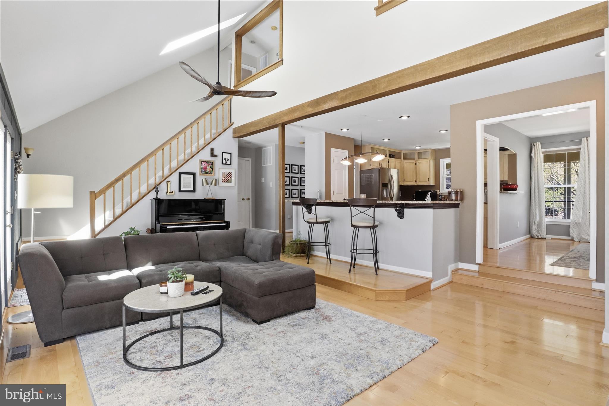 SOUTH RUN OAKS - Residential