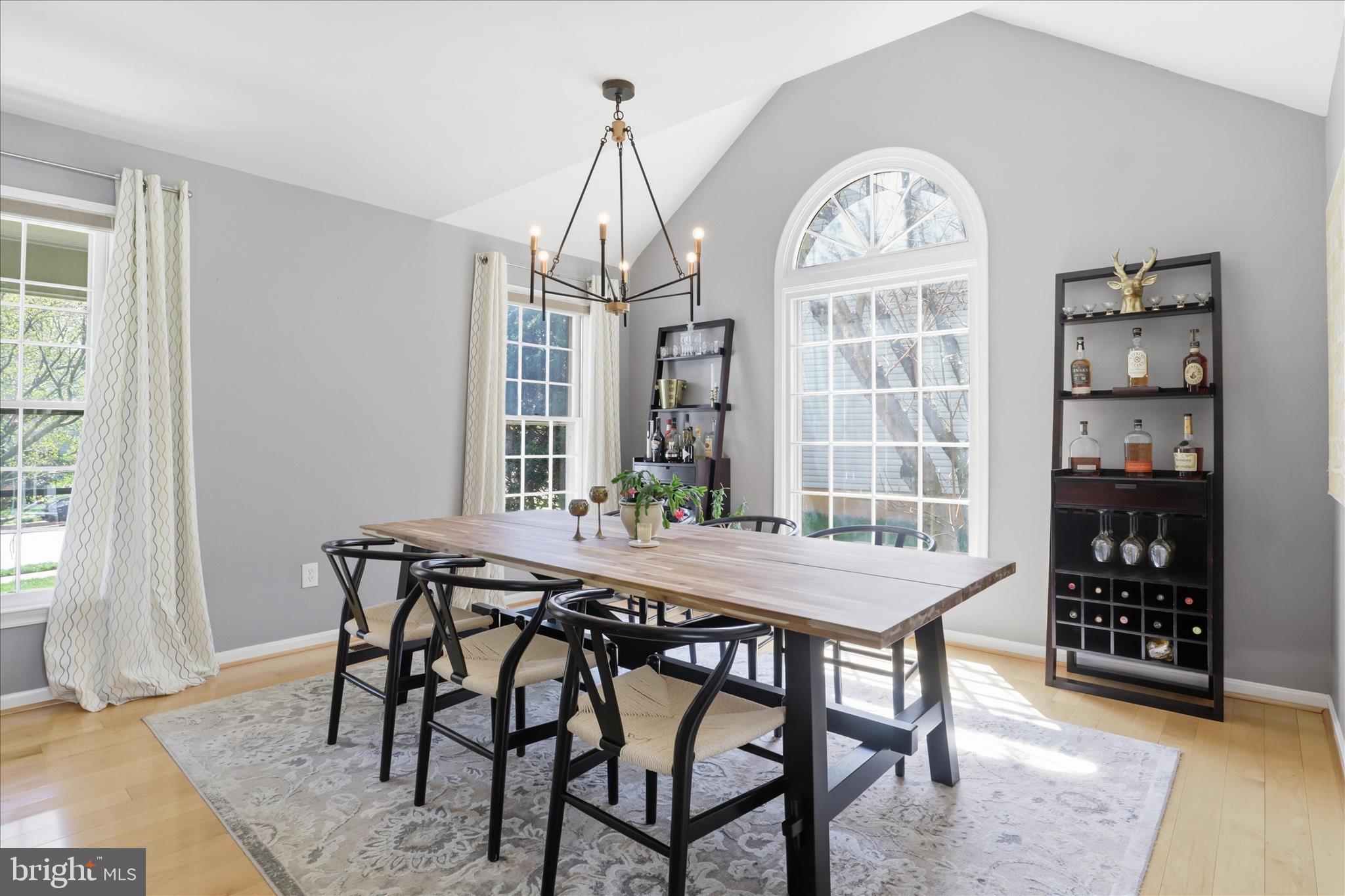 SOUTH RUN OAKS - Residential