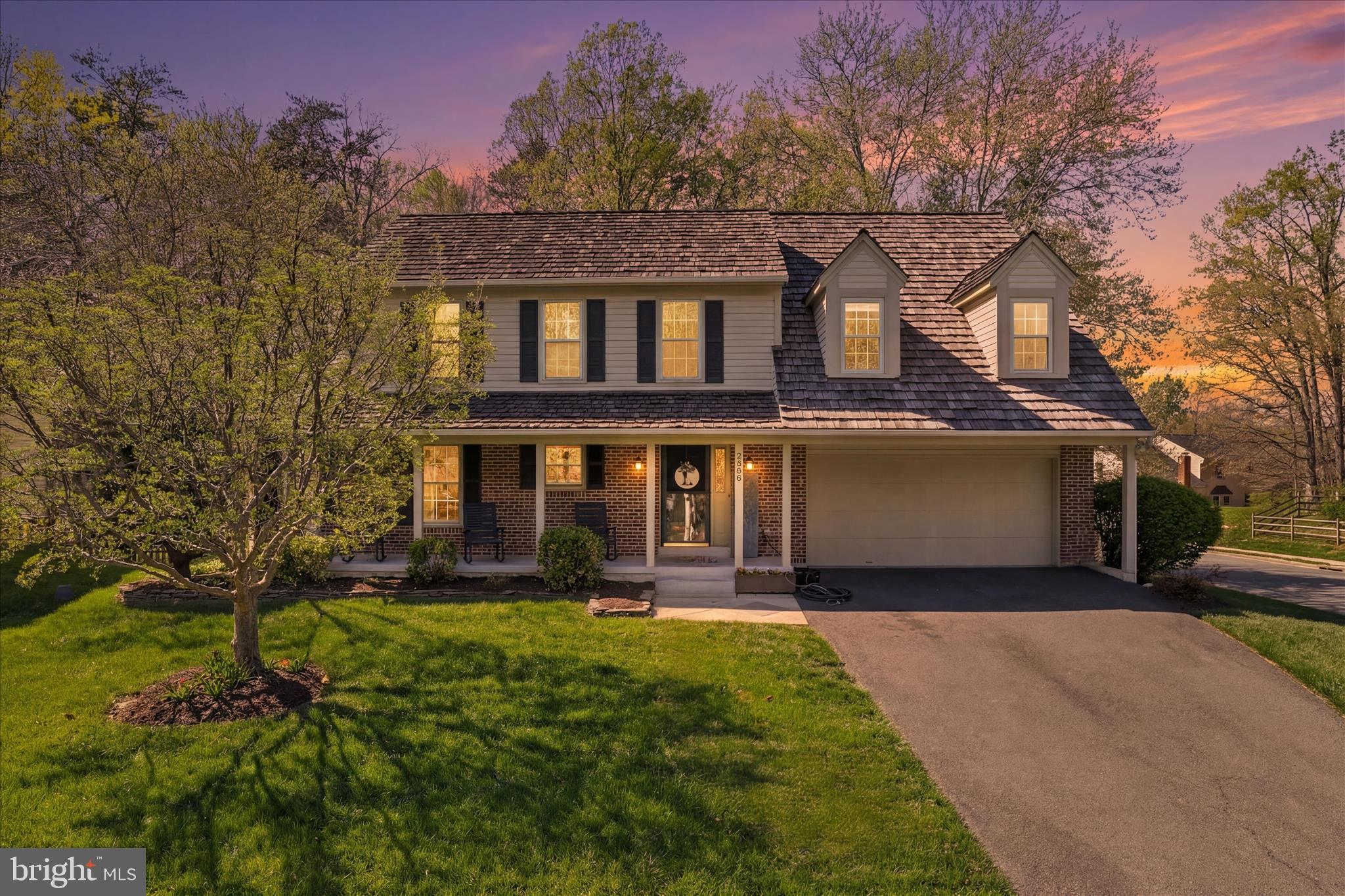 SOUTH RUN OAKS - Residential