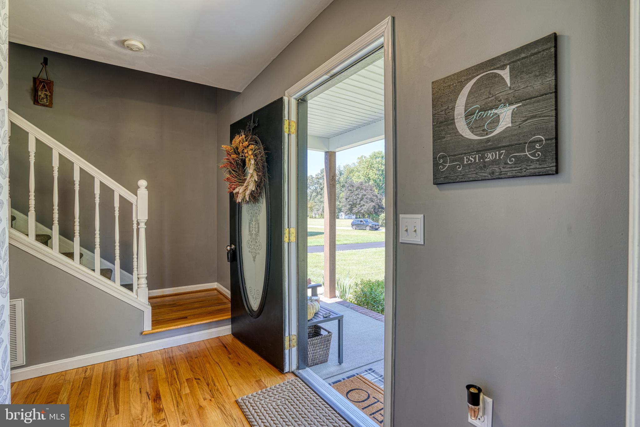 TWO JOHNS - Residential