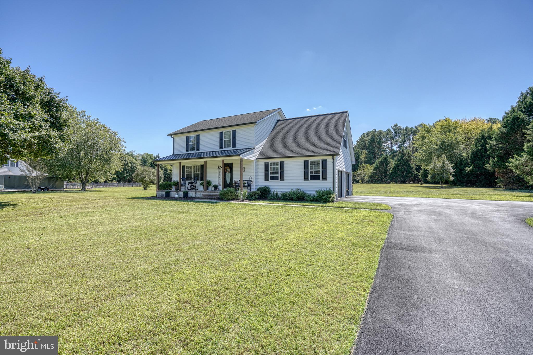 TWO JOHNS - Residential