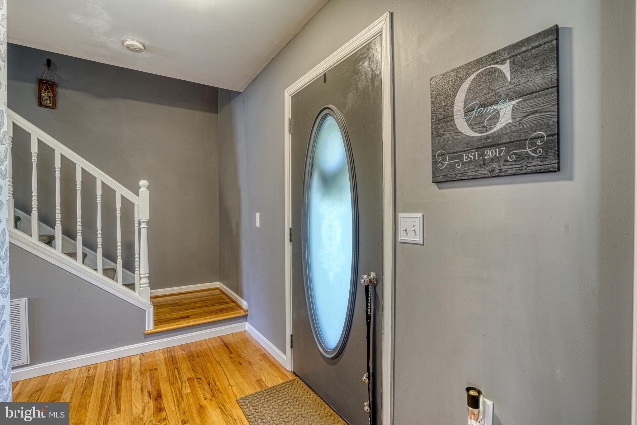 TWO JOHNS - Residential