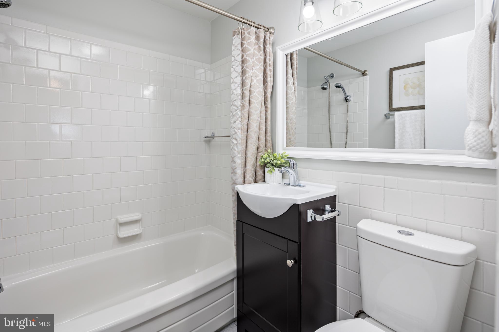 MAIDEN CHOICE VILLAGE - Residential