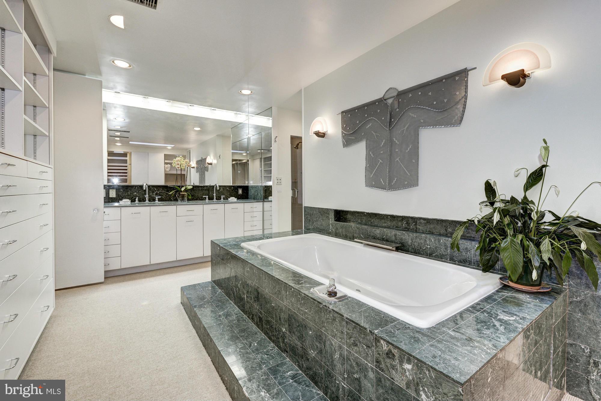 KENT - Residential