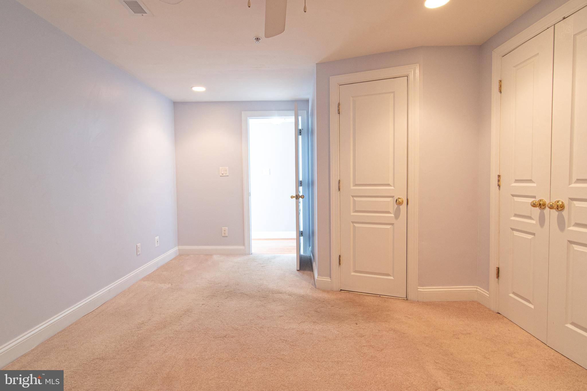 RESERVOIR HILL - Residential