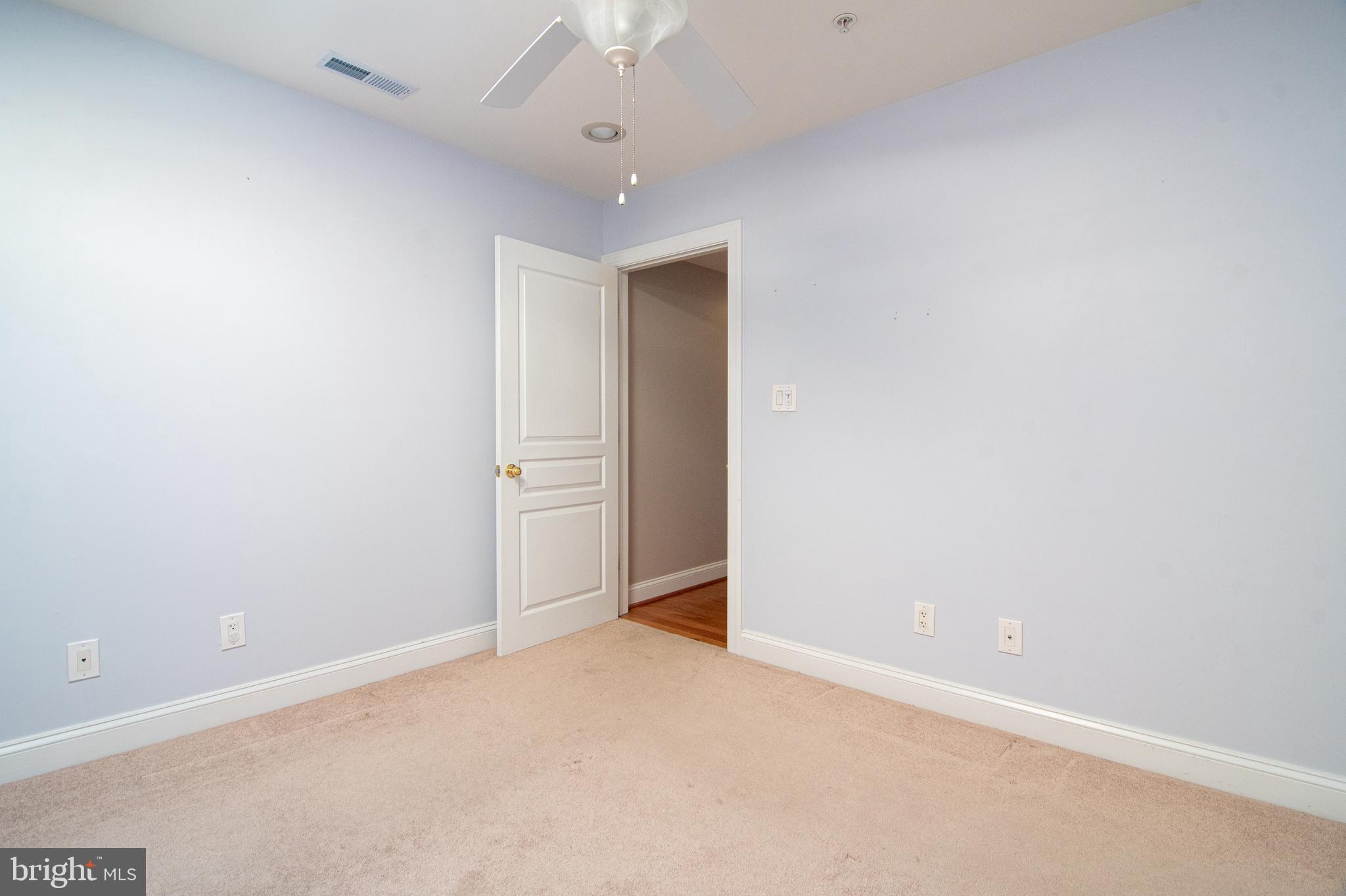 RESERVOIR HILL - Residential