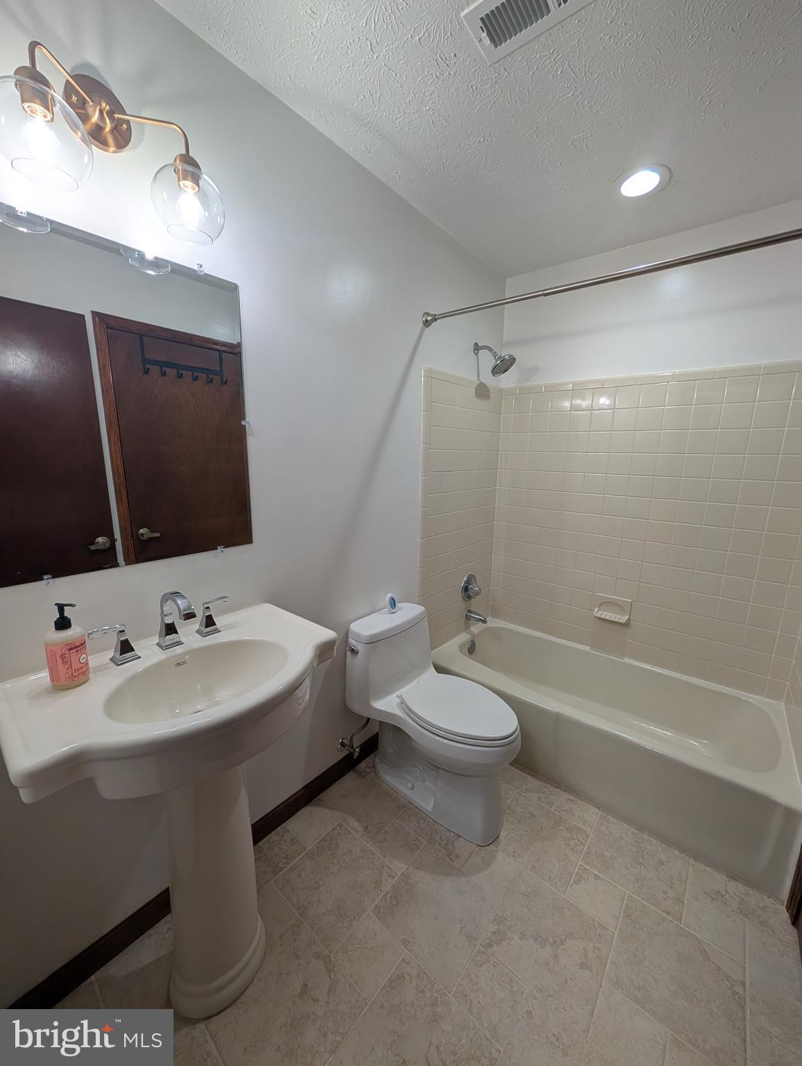 WILDEWOOD - Residential