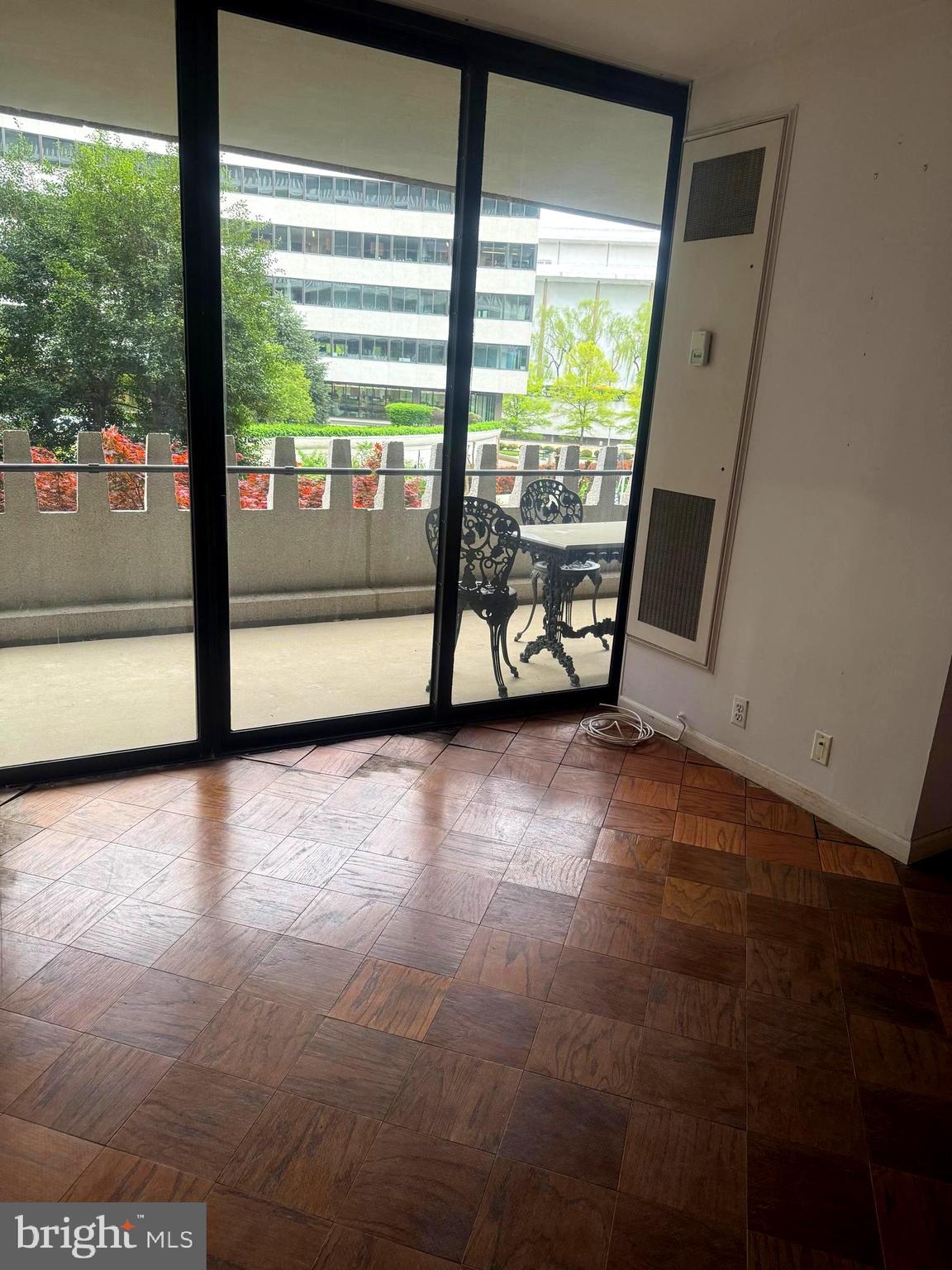 FOGGY BOTTOM - Residential