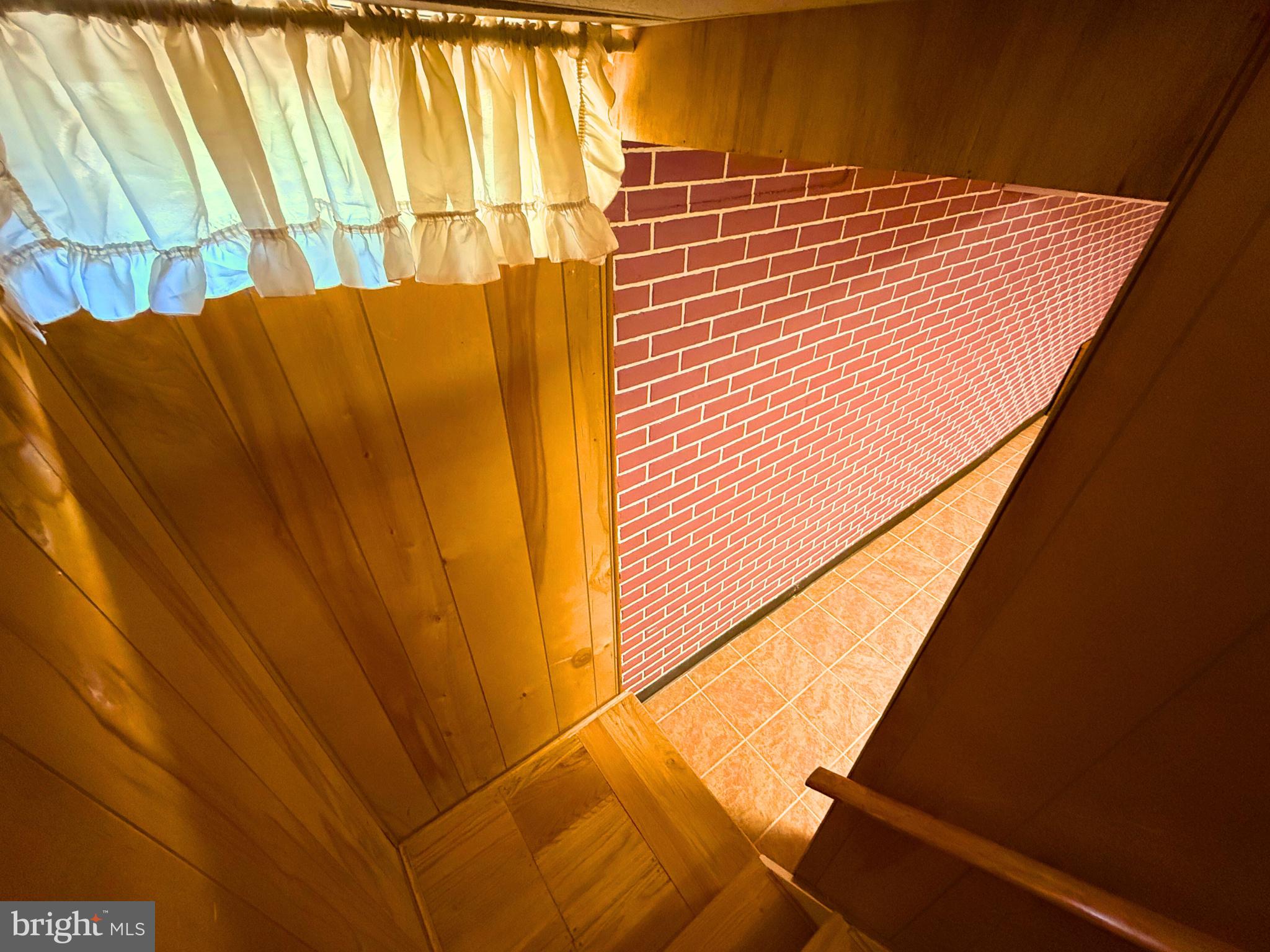 BROOKSHIRE - Residential Lease