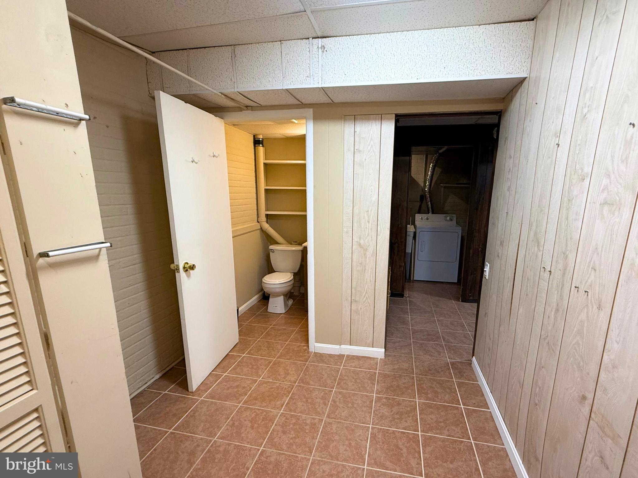 BROOKSHIRE - Residential Lease