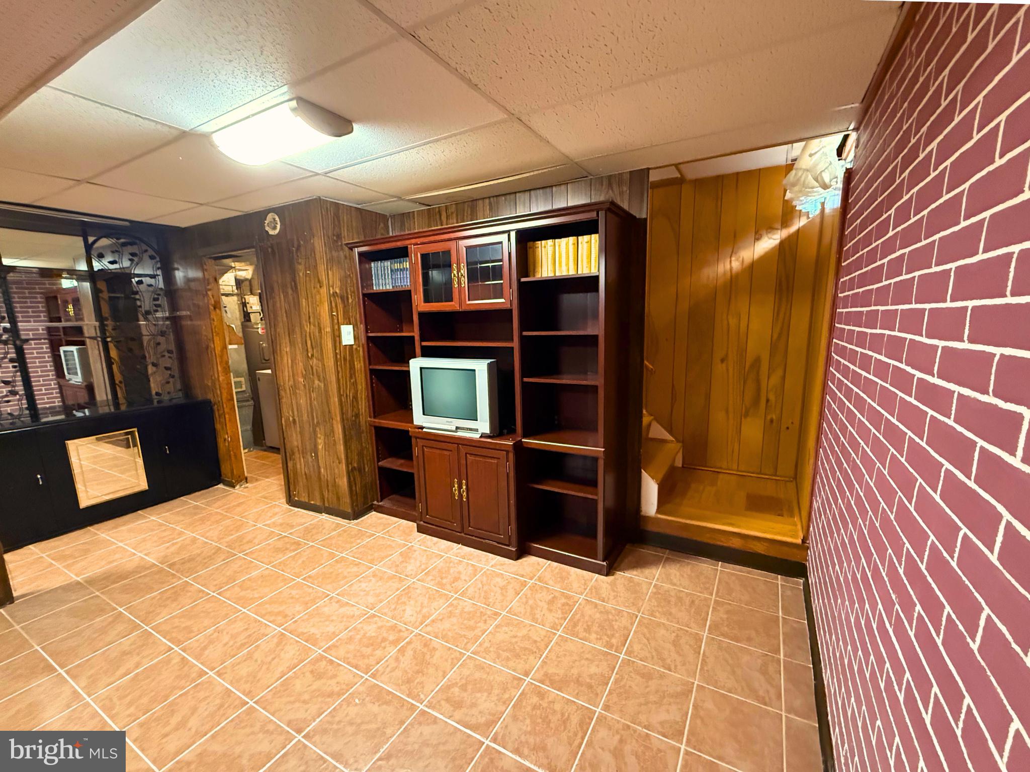 BROOKSHIRE - Residential Lease