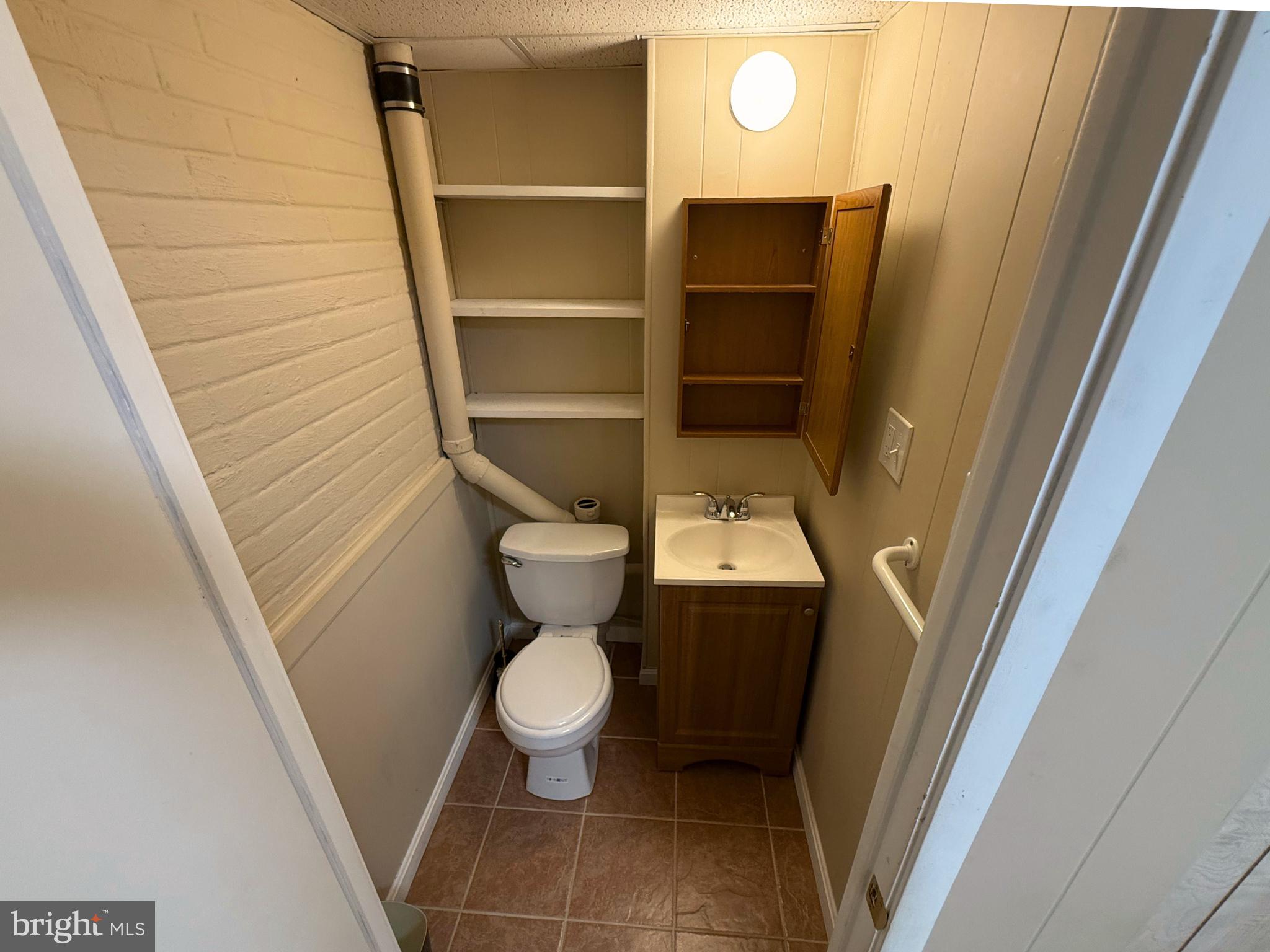 BROOKSHIRE - Residential Lease