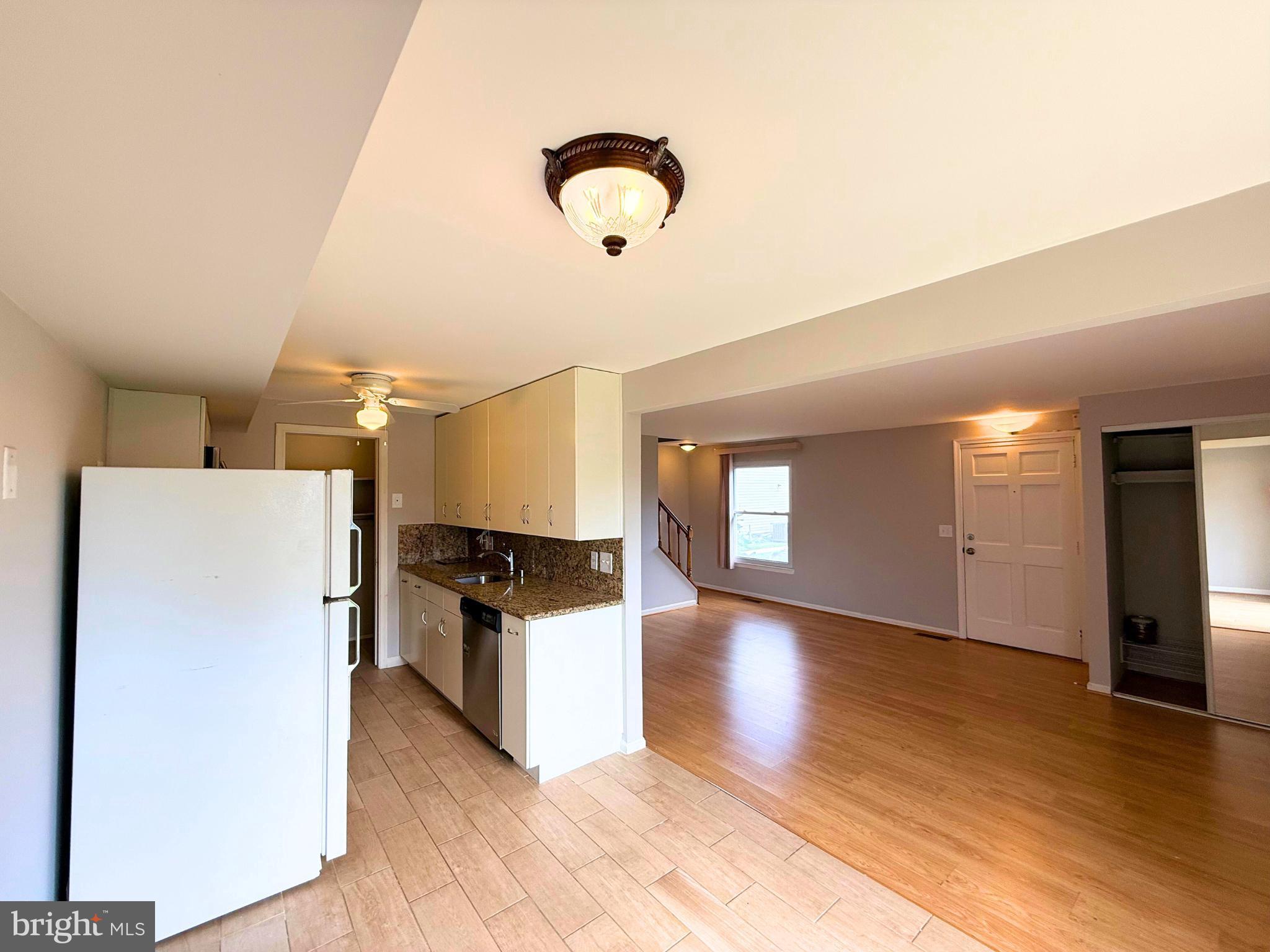 BROOKSHIRE - Residential Lease