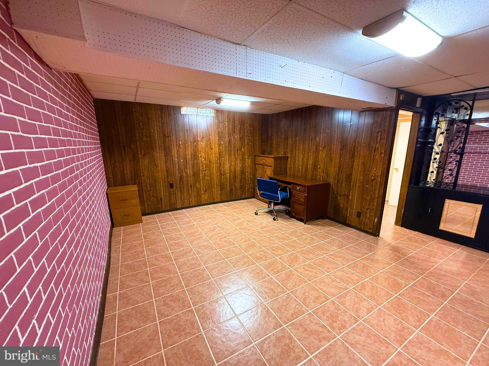 BROOKSHIRE - Residential Lease