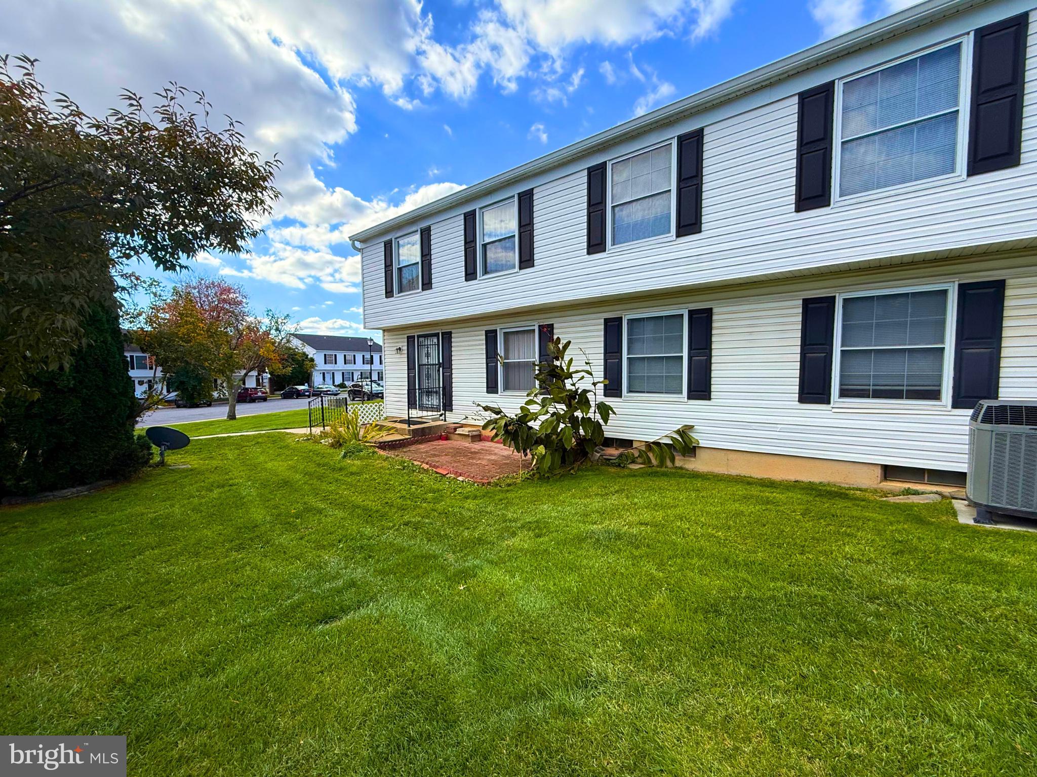 BROOKSHIRE - Residential Lease