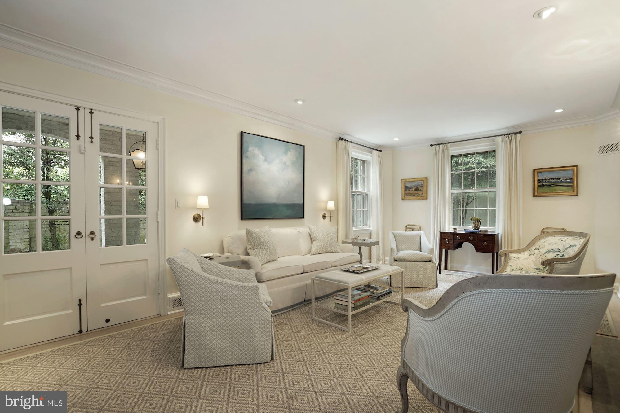 FOXHALL - Residential